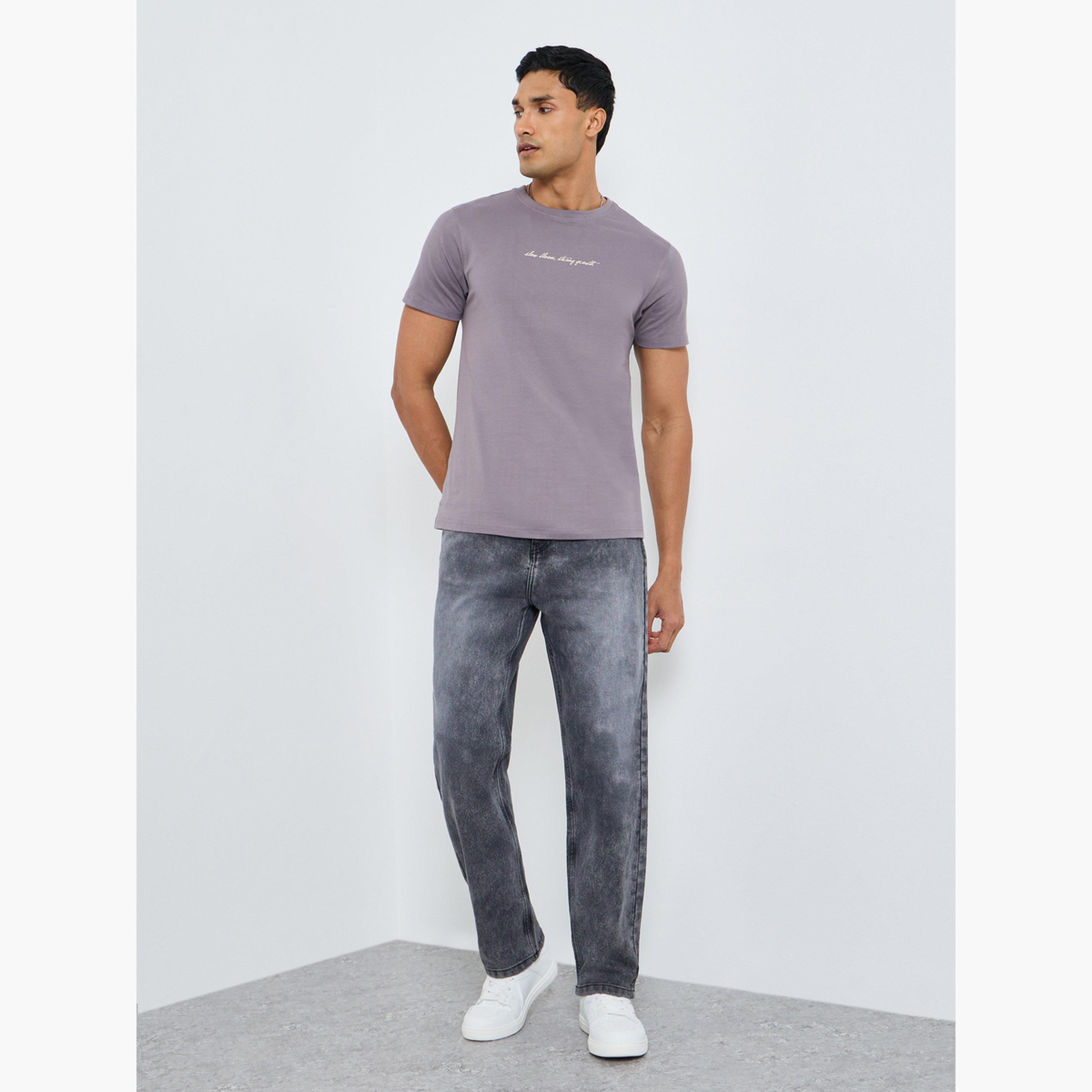 جينز مغسول بقصة فضفاضة-men-clothing-bottoms-jeans-image-2