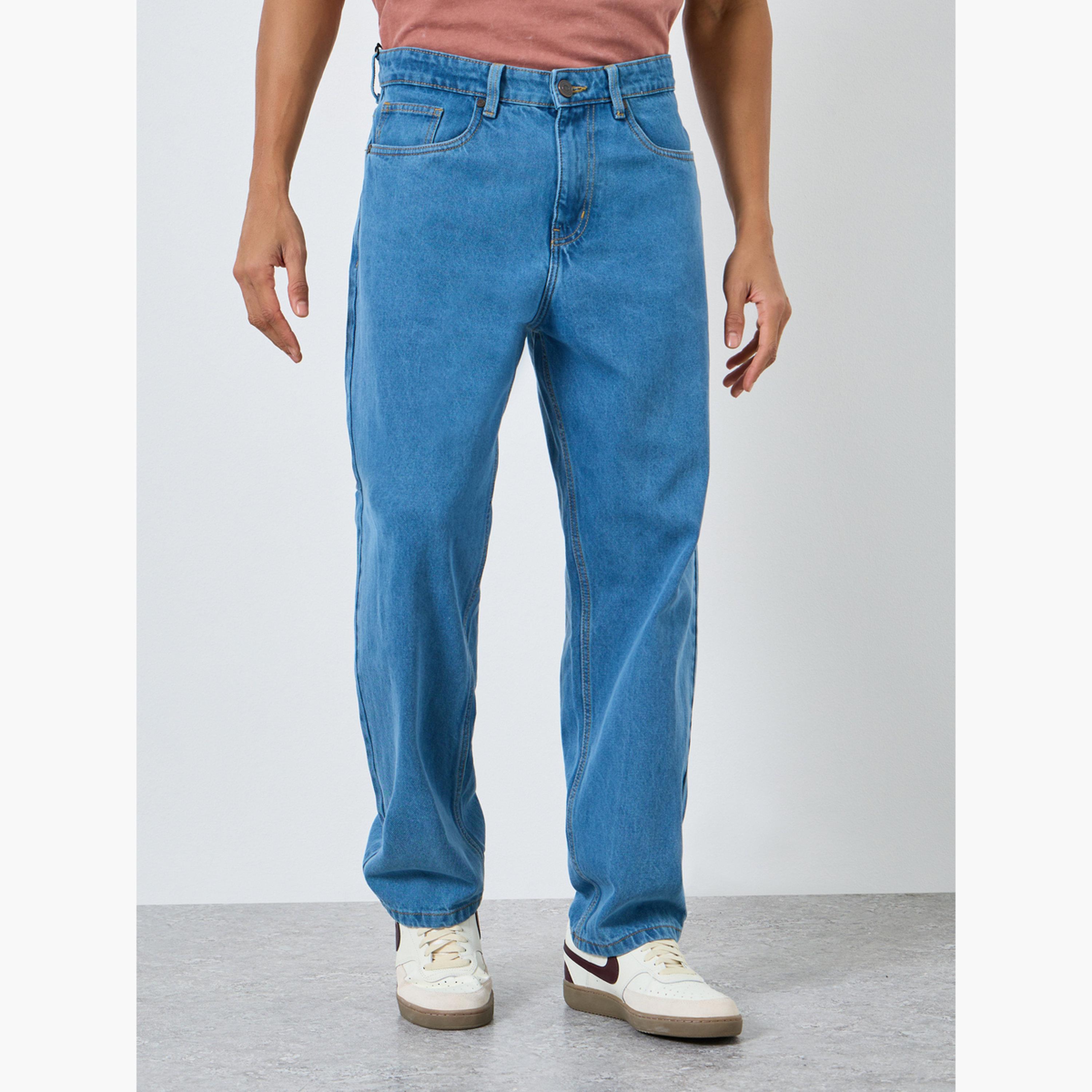 بنطال جينز مغسول قصة فضفاضة بخصر متوسط-men-clothing-bottoms-jeans-image-1