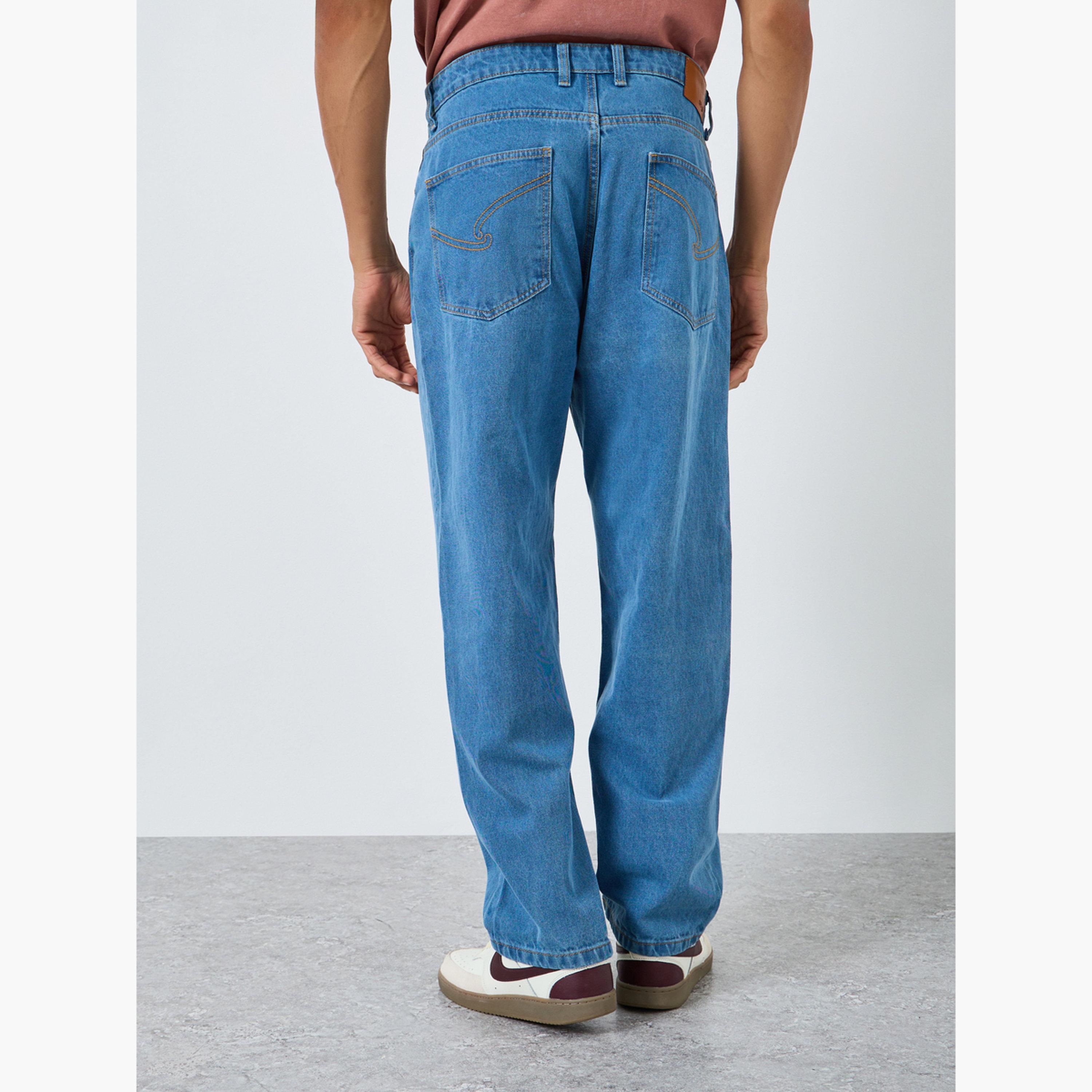 بنطال جينز مغسول قصة فضفاضة بخصر متوسط-men-clothing-bottoms-jeans-image-4