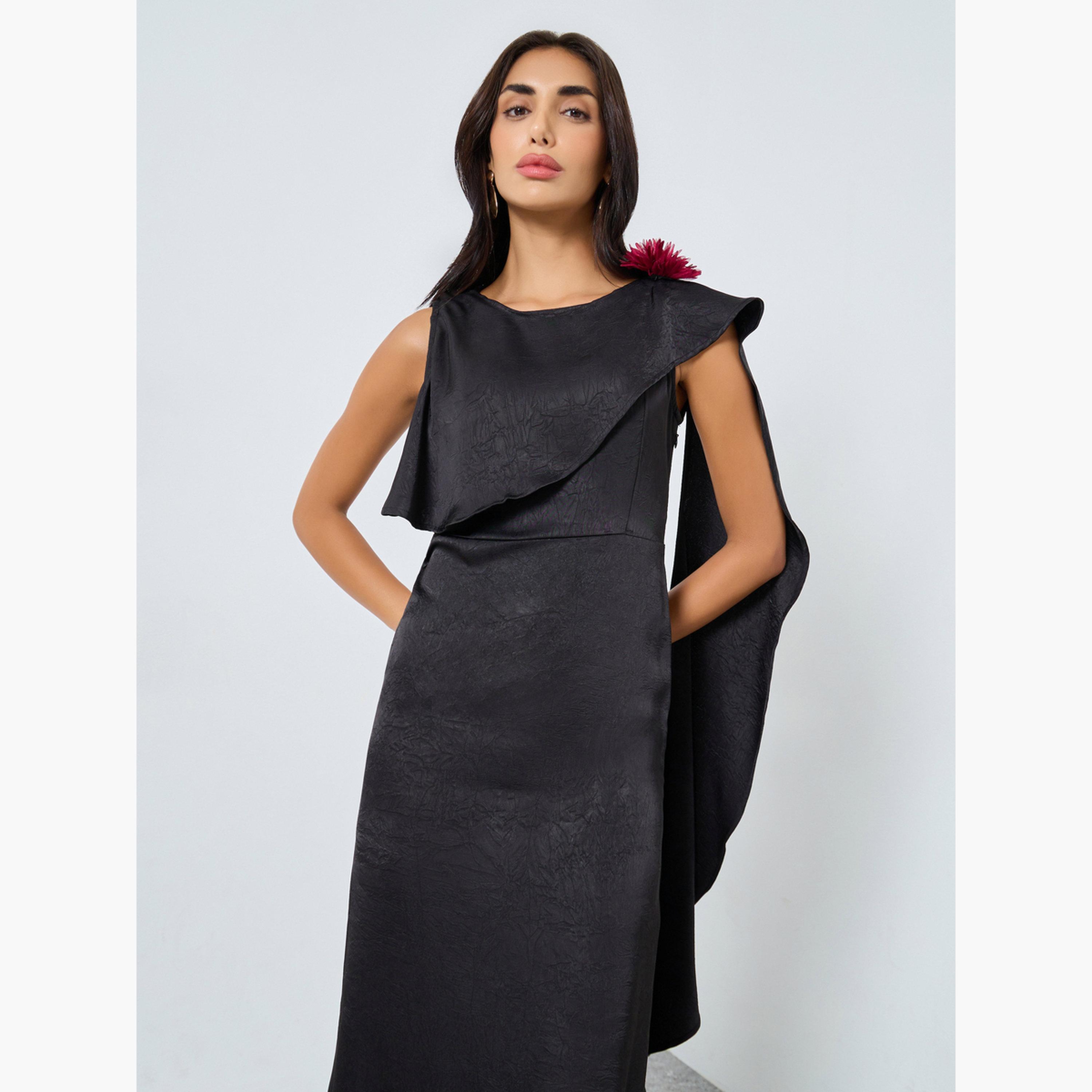 ستايلي - فستان أسود متوسط ​​الطول مع تفاصيل كورساج-women-clothing-dresses-image-3