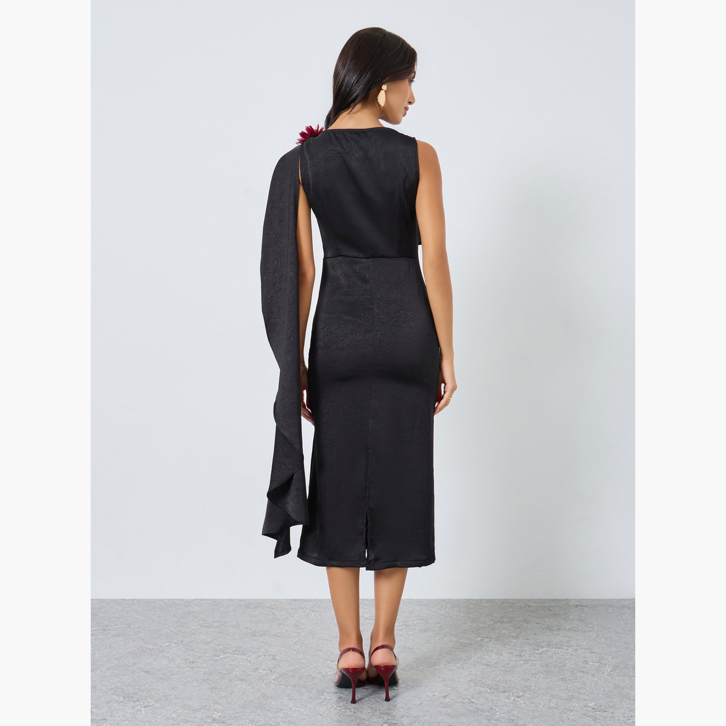 ستايلي - فستان أسود متوسط ​​الطول مع تفاصيل كورساج-women-clothing-dresses-image-5