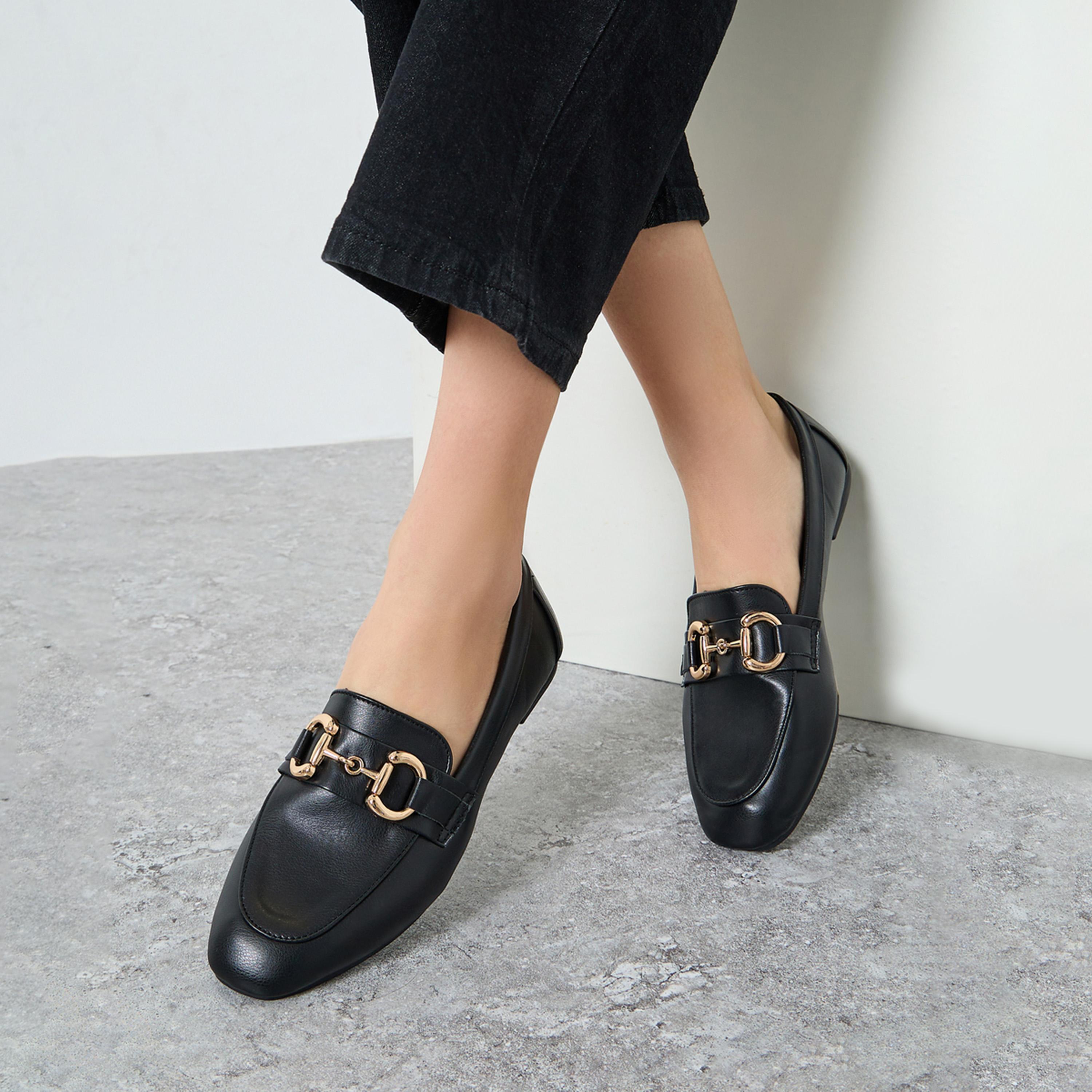 Styli Women Vilena Metal Trim Apron Toe Loafers-women-shoes-flats-loafers-image-2