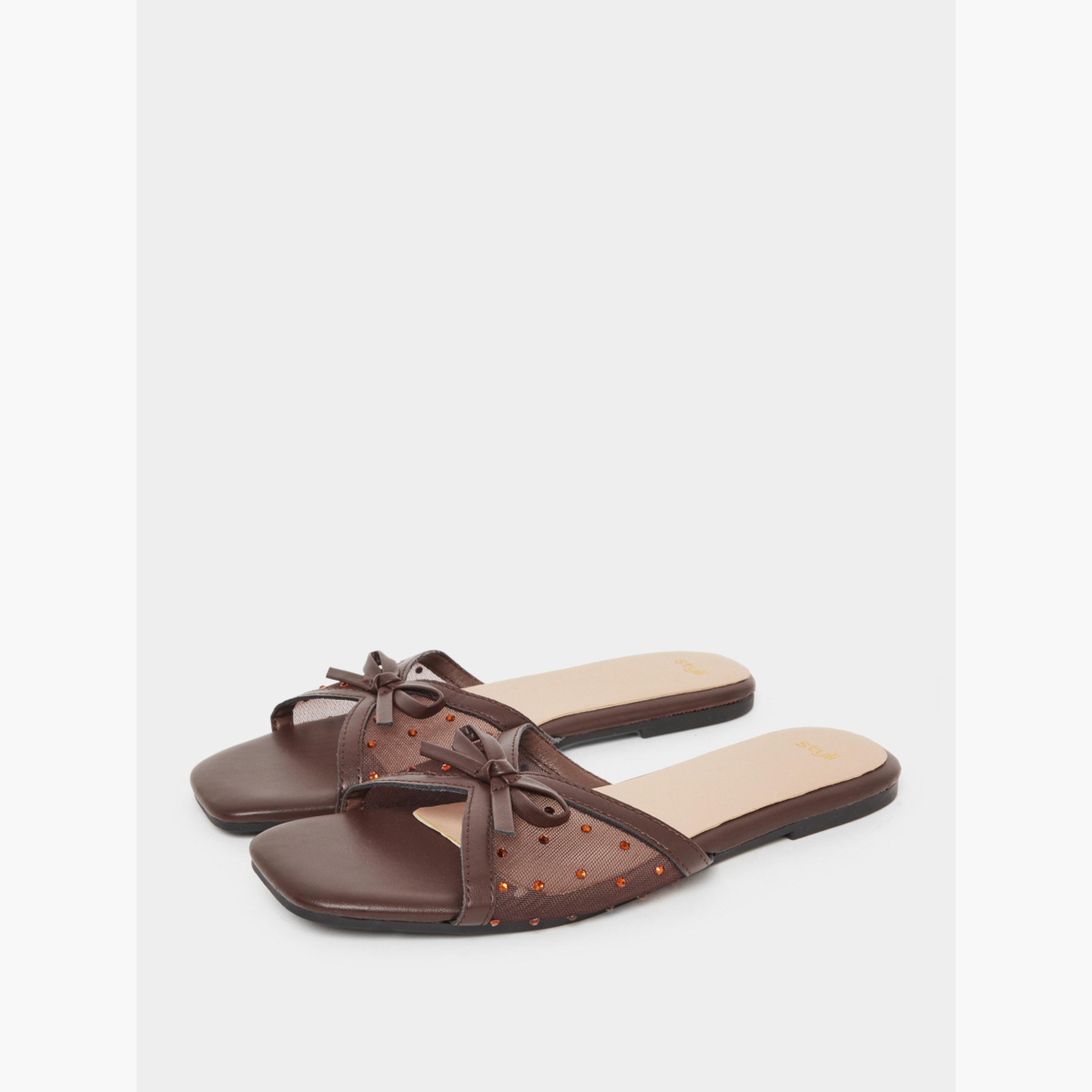 ستايلي - صندل مسطح شبكي مرصع باللون البني للنساء-women-shoes-sandals-flats-image-1