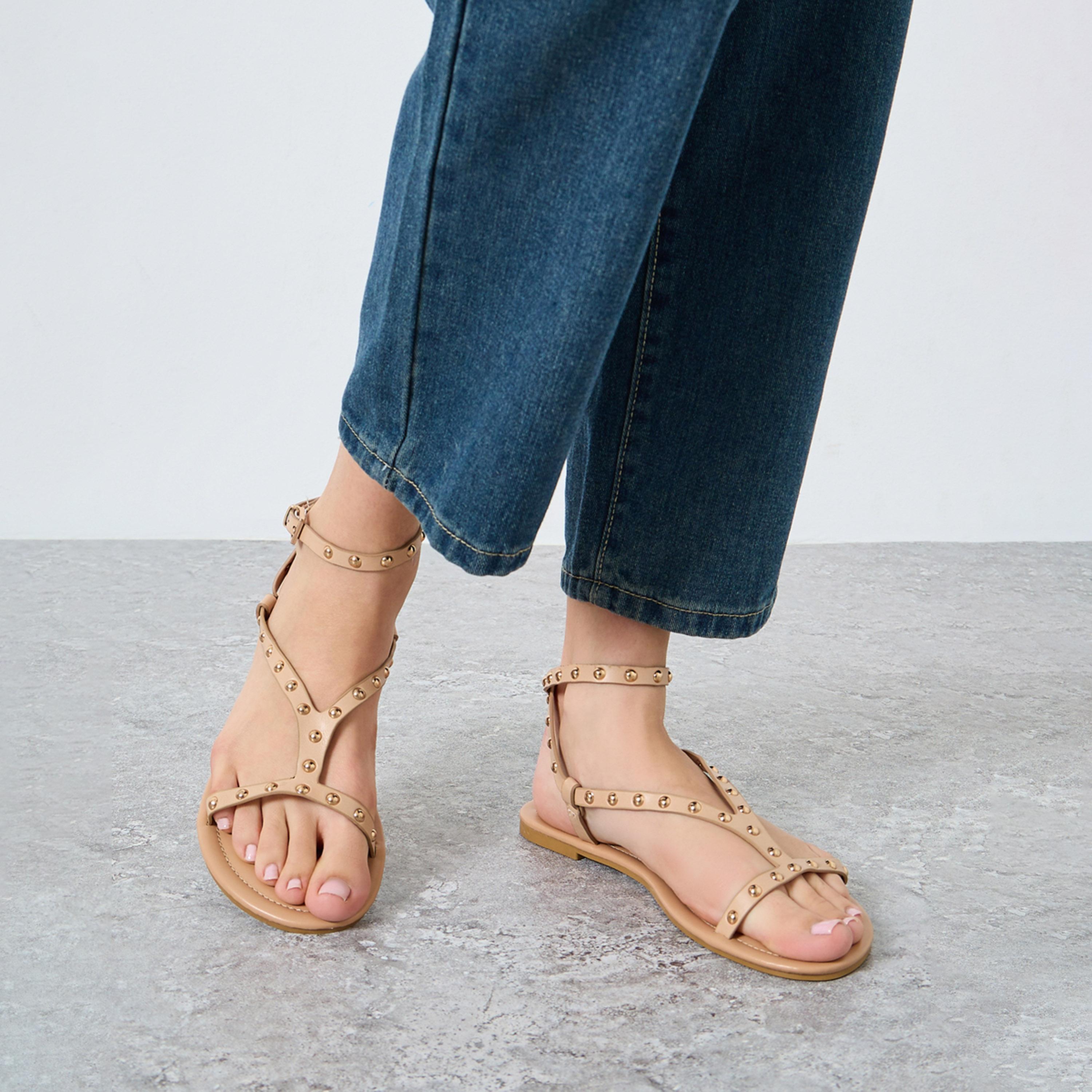 ستايلي - صندل مسطح مرصع بالمسامير عند الكاحل-women-shoes-sandals-flats-image-2