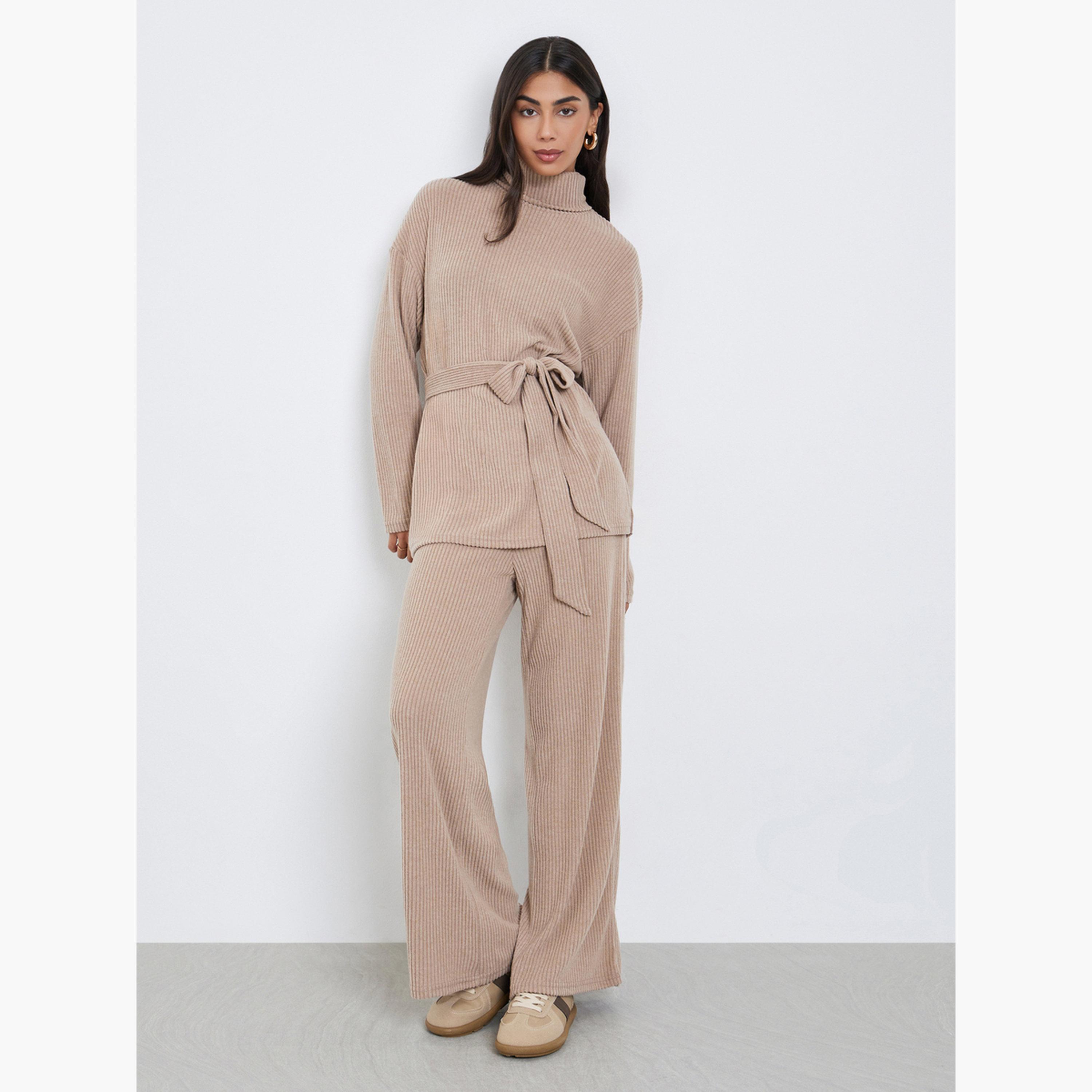 ستايلي - بلوزة بيج مضلعة طويلة الرقبة مع حزام من القماش-women-winterwear-cardigansandjumpers-jumpers-image-2