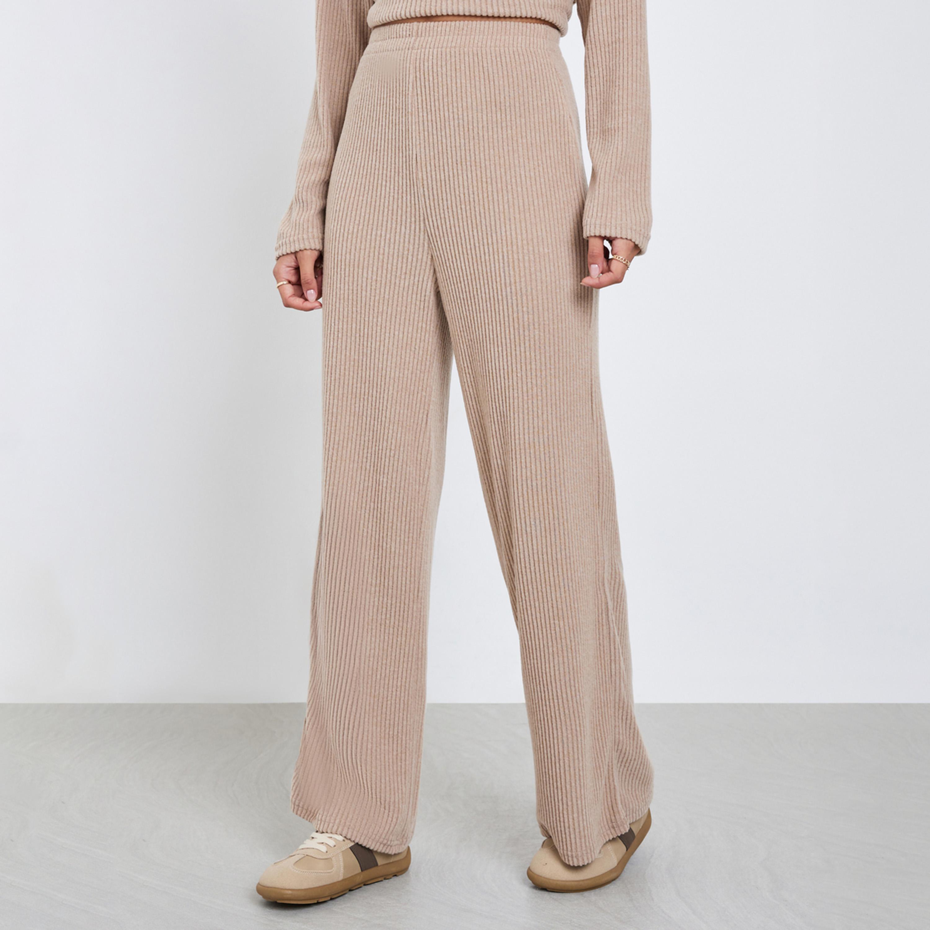 ستايلي - بنطال نسائي بيج محبوك واسع الساق-women-clothing-bottoms-trousers-image-1