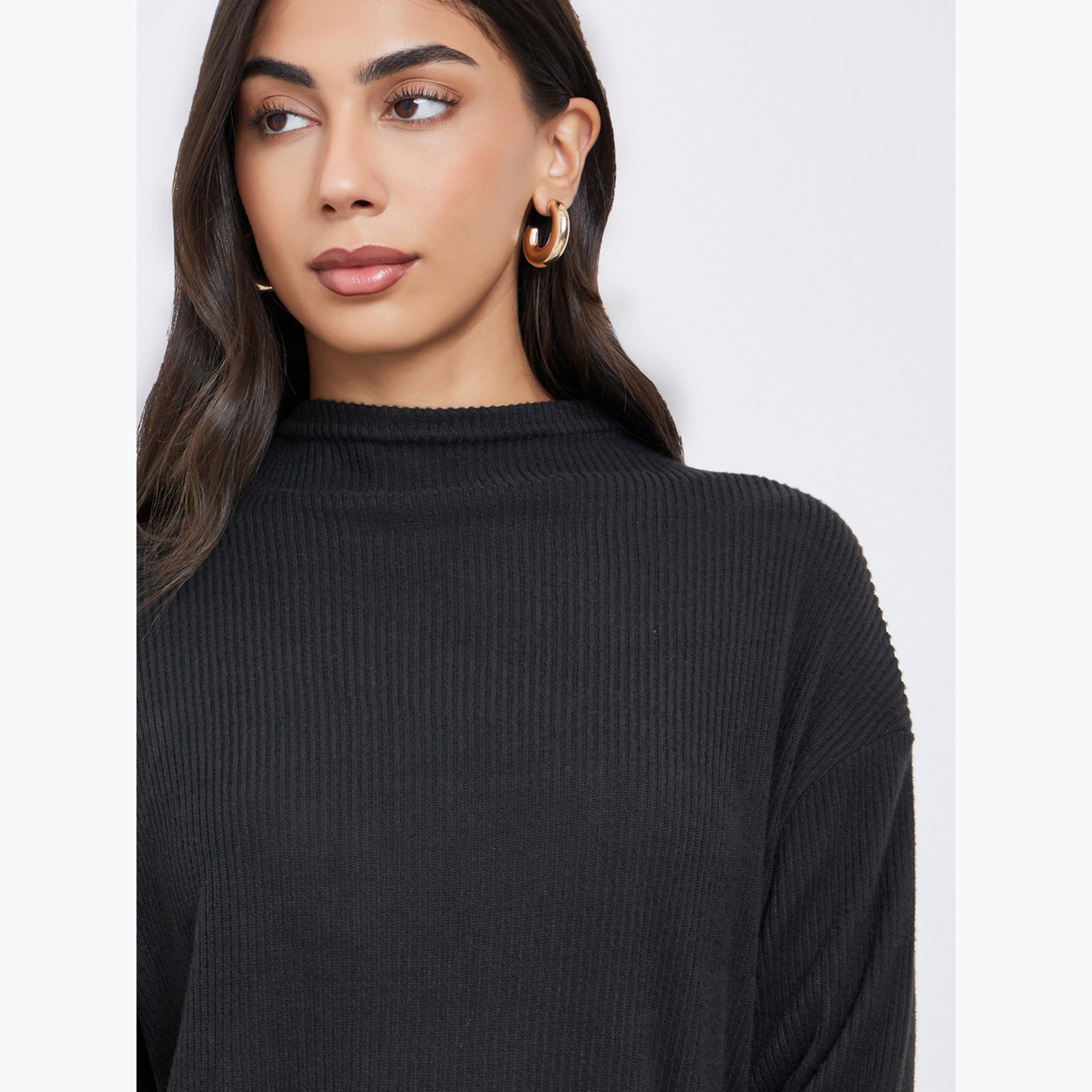 ستايلي - بلوزة محبوكة سوداء مضلعة ذات أكتاف منسدلة وفتحة-women-clothing-tshirts-image-3