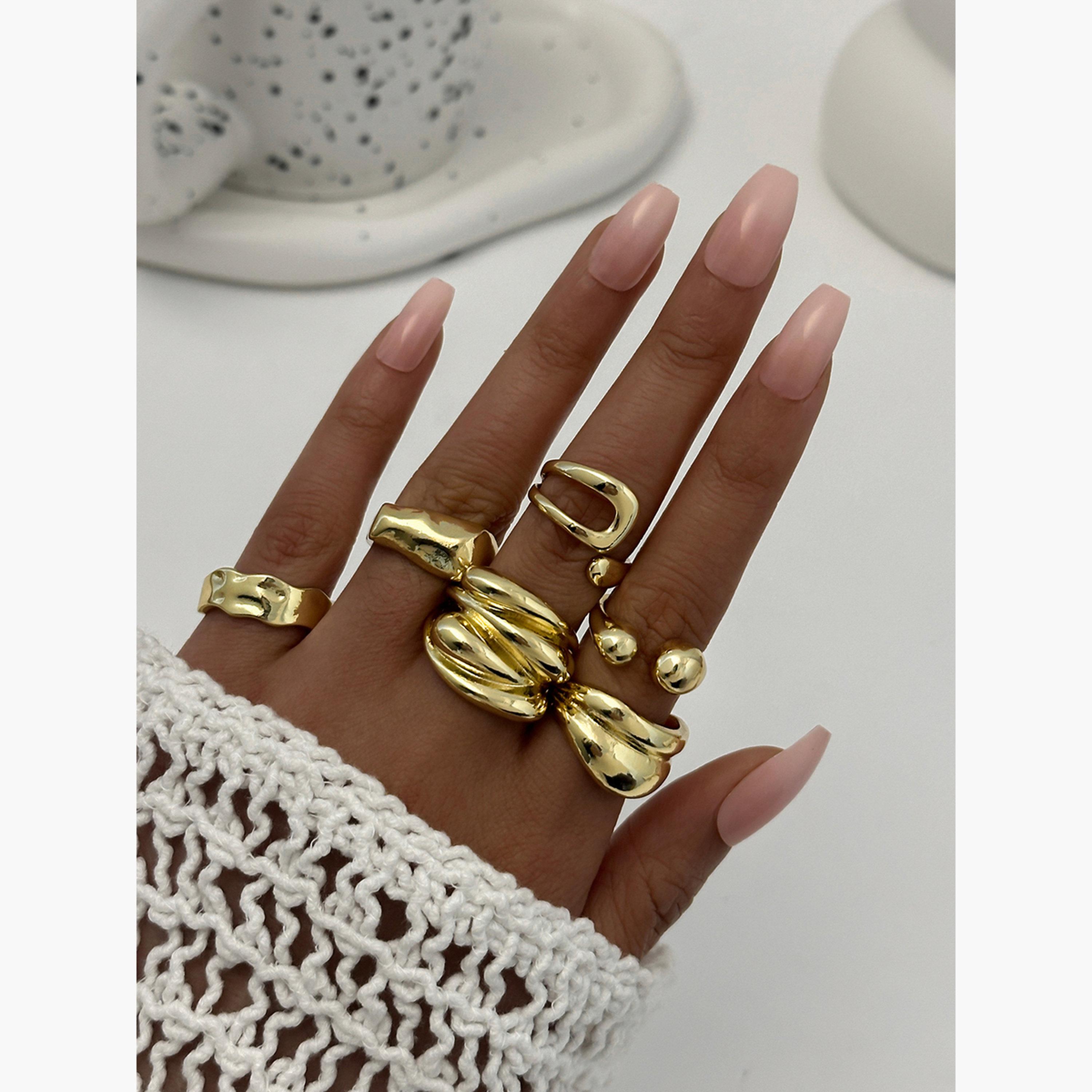 تيك تو - مجموعة من 6 خواتم ذهبية مميزة-women-watchesandjewellery-jewellery-rings-image-2