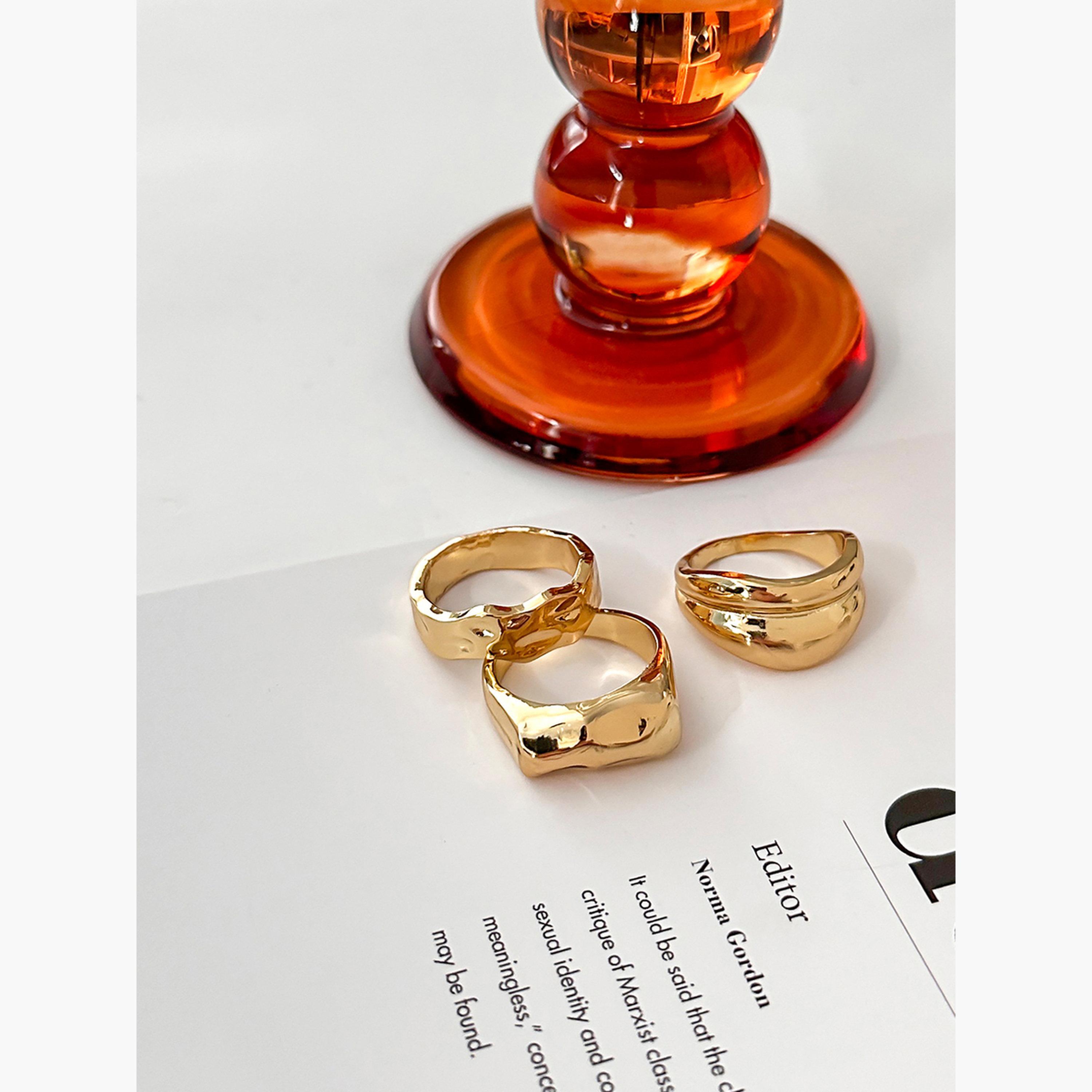 تيك تو - مجموعة من 3 خواتم ذهبية اللون-women-watchesandjewellery-jewellery-rings-image-4