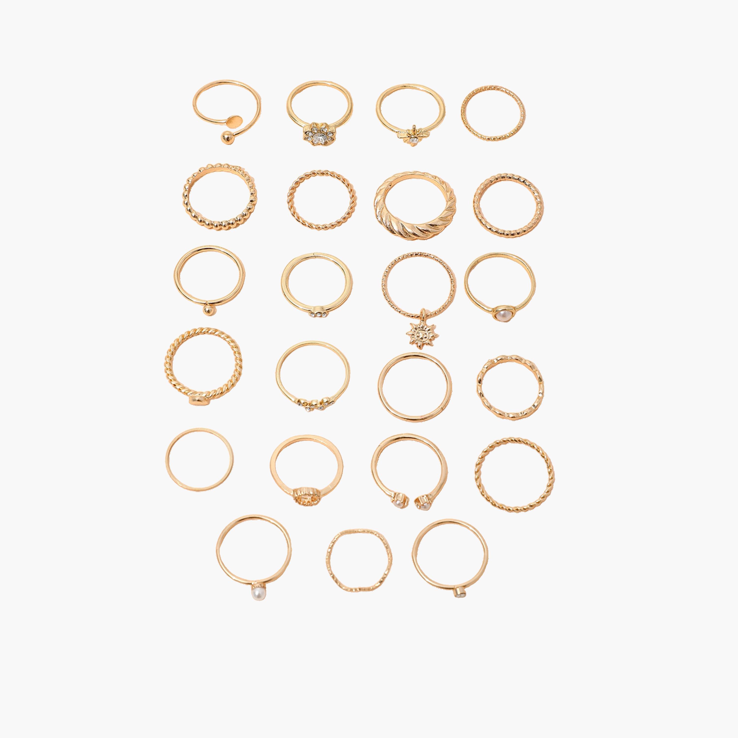 تيك تو - مجموعة من 23 خاتمًا ذهبيًا كاجوال-women-watchesandjewellery-jewellery-rings-image-1