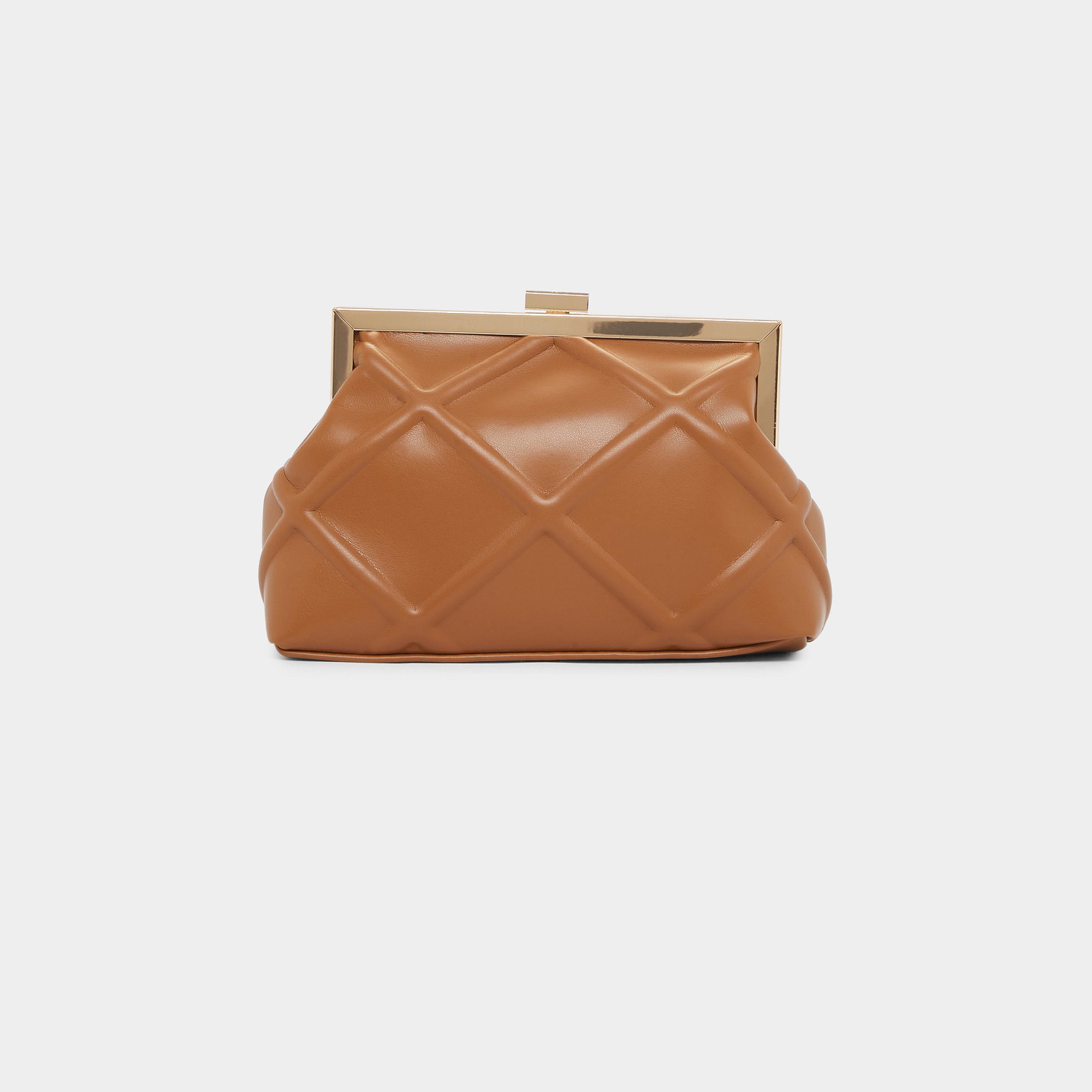 ستايلي - شنطة كلاتش منقوش لون البني مع حزام سلسلة-women-bagsandwallets-handbags-image-2