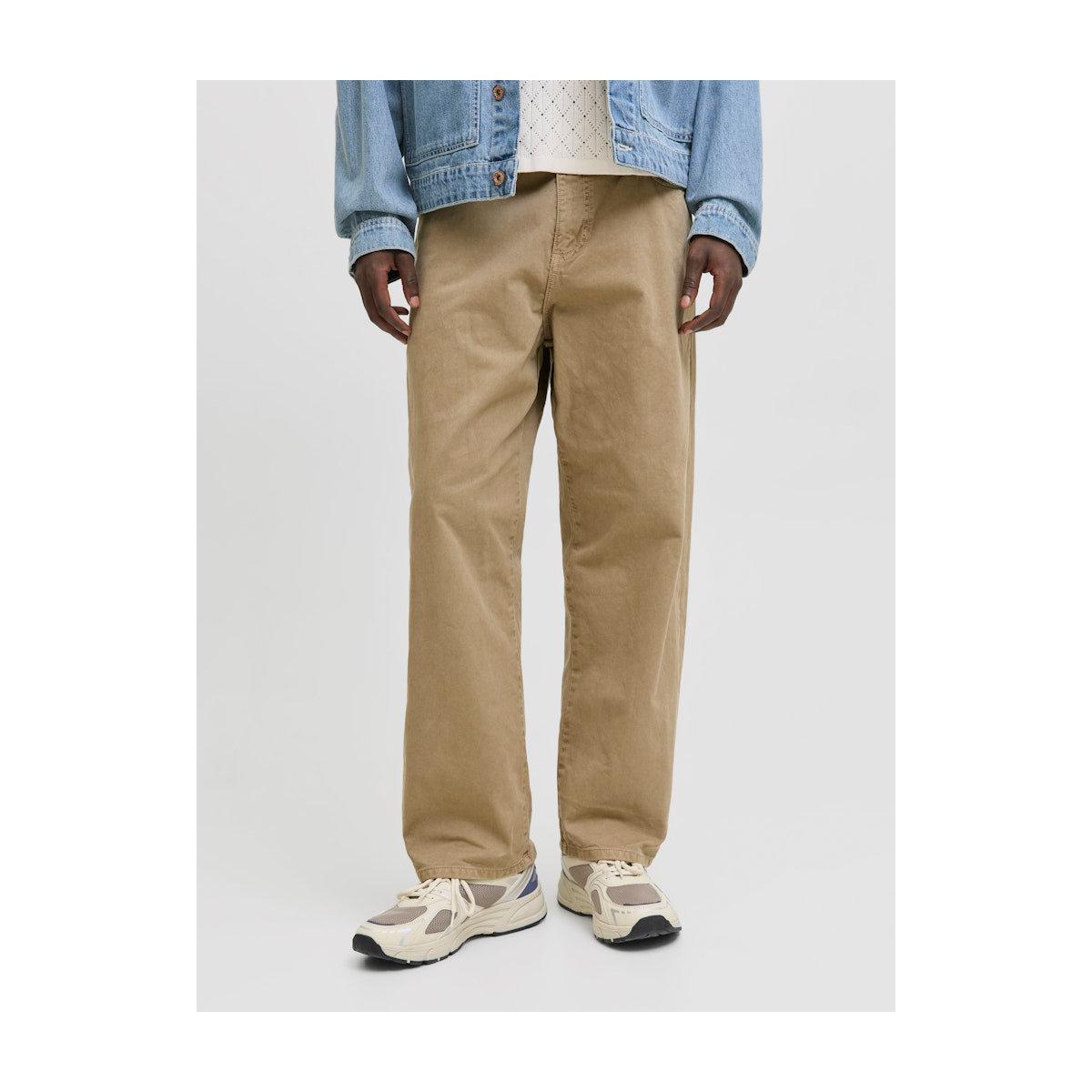 جينز بأرجل واسعة وخصر متوسط-men-clothing-bottoms-jeans-image-1
