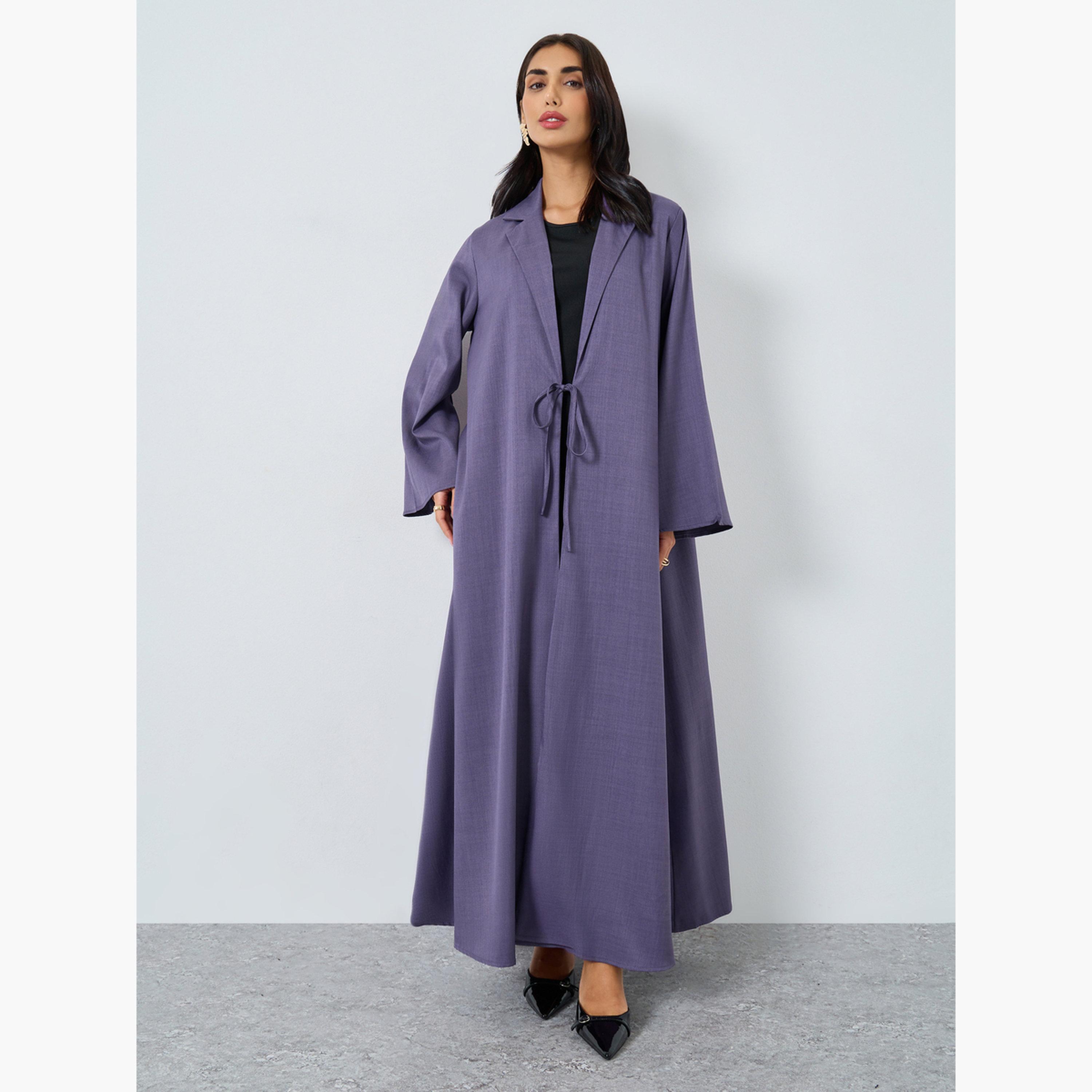 ستايلي - عباية شتوية بياقة متداخلة مع تفاصيل ربطة عنق-women-arabicclothing-abayas-image-1
