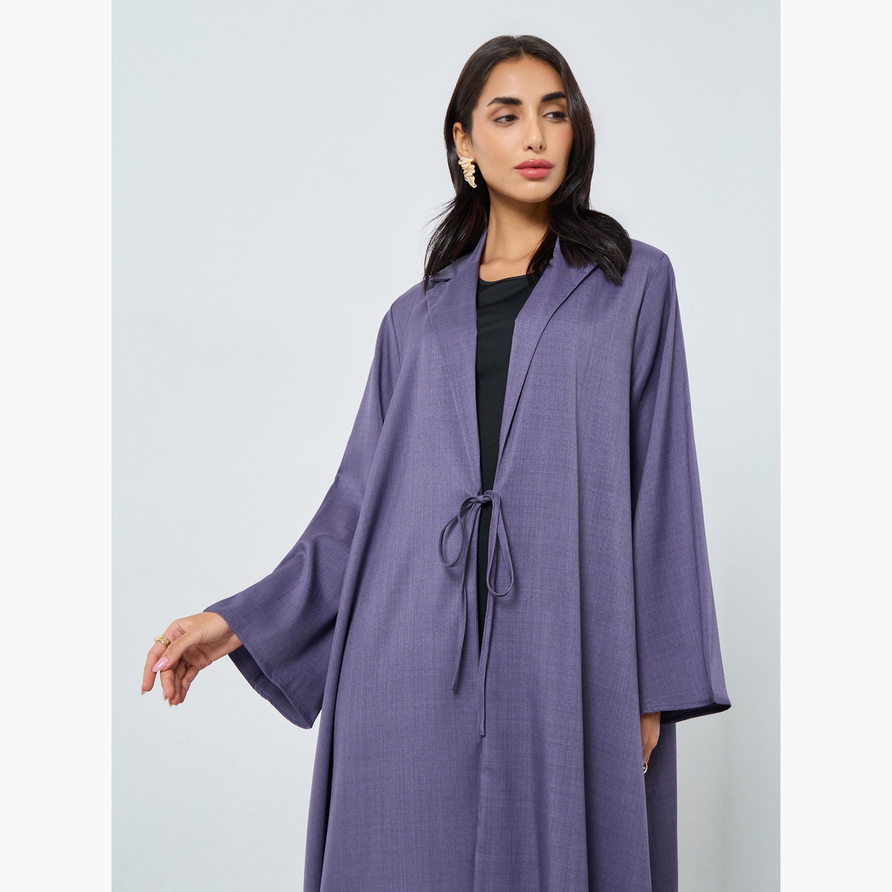 ستايلي - عباية شتوية بياقة متداخلة مع تفاصيل ربطة عنق-women-arabicclothing-abayas-image-3