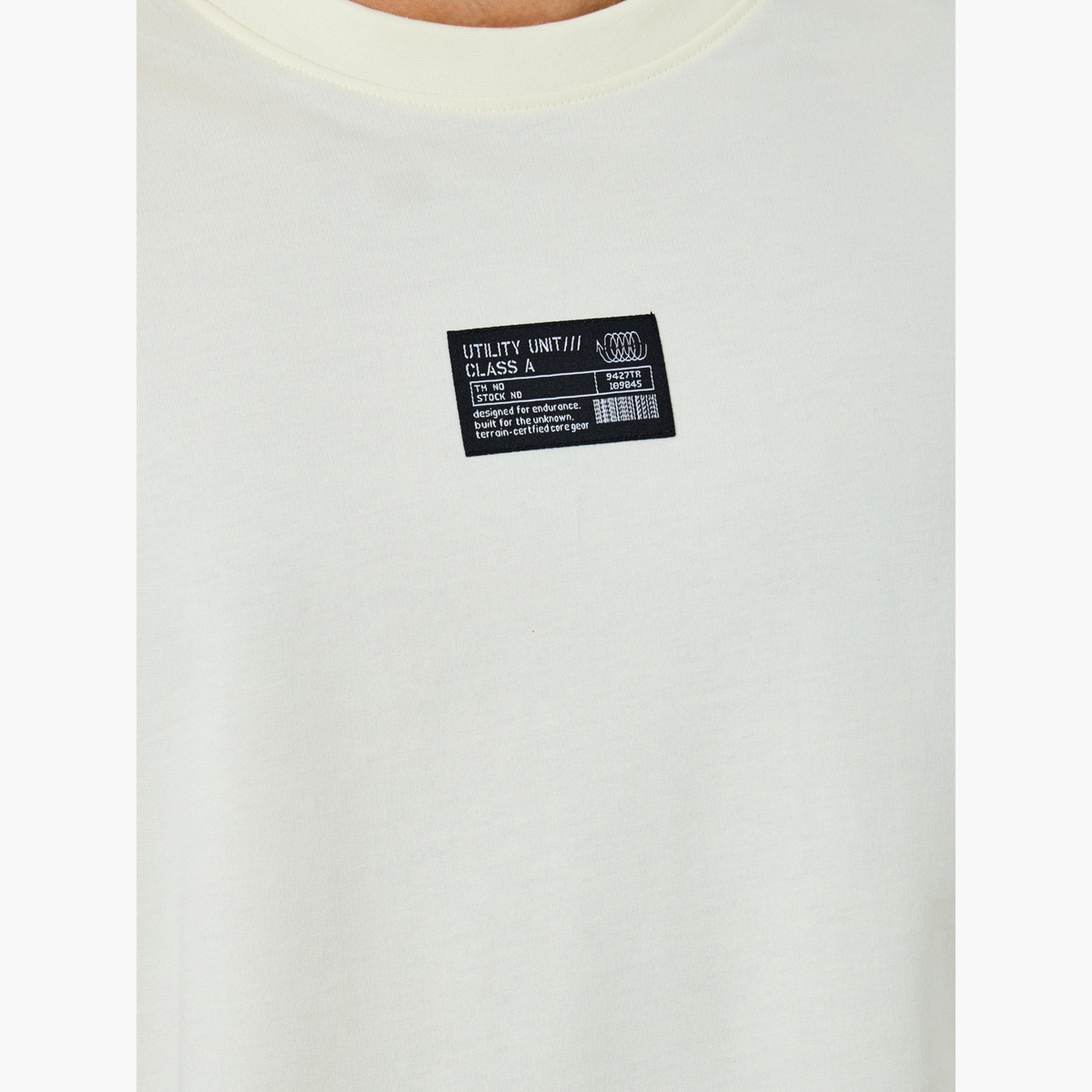 تيشيرت واسع بطبعة جرافيك-men-clothing-tshirtsandpolos-tshirts-image-4