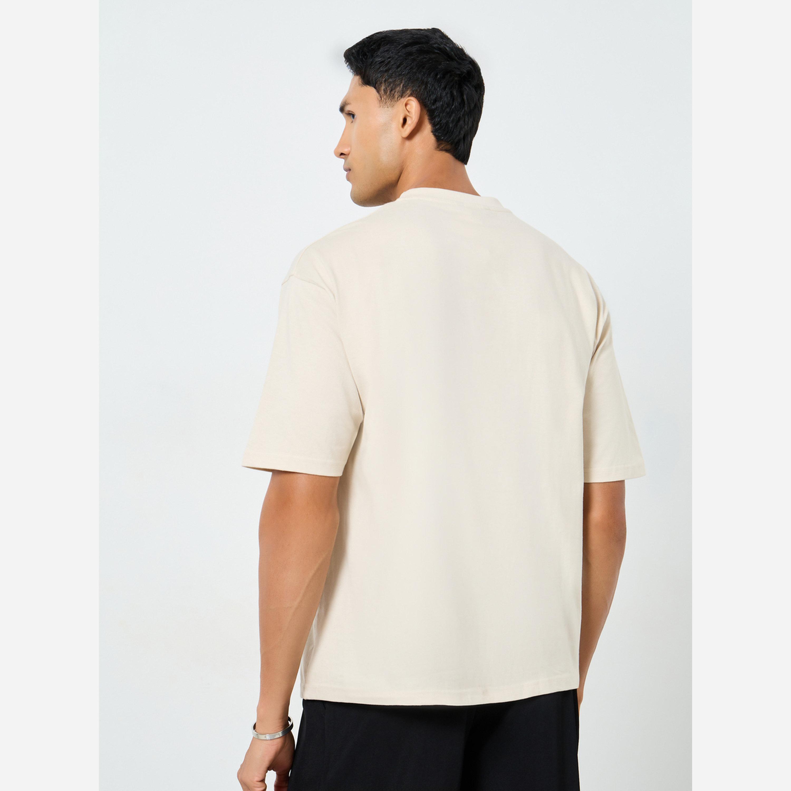 Styli Men Oversized Chest Patch Detail T-Shirt-men-clothing-tshirtsandpolos-tshirts-image-5