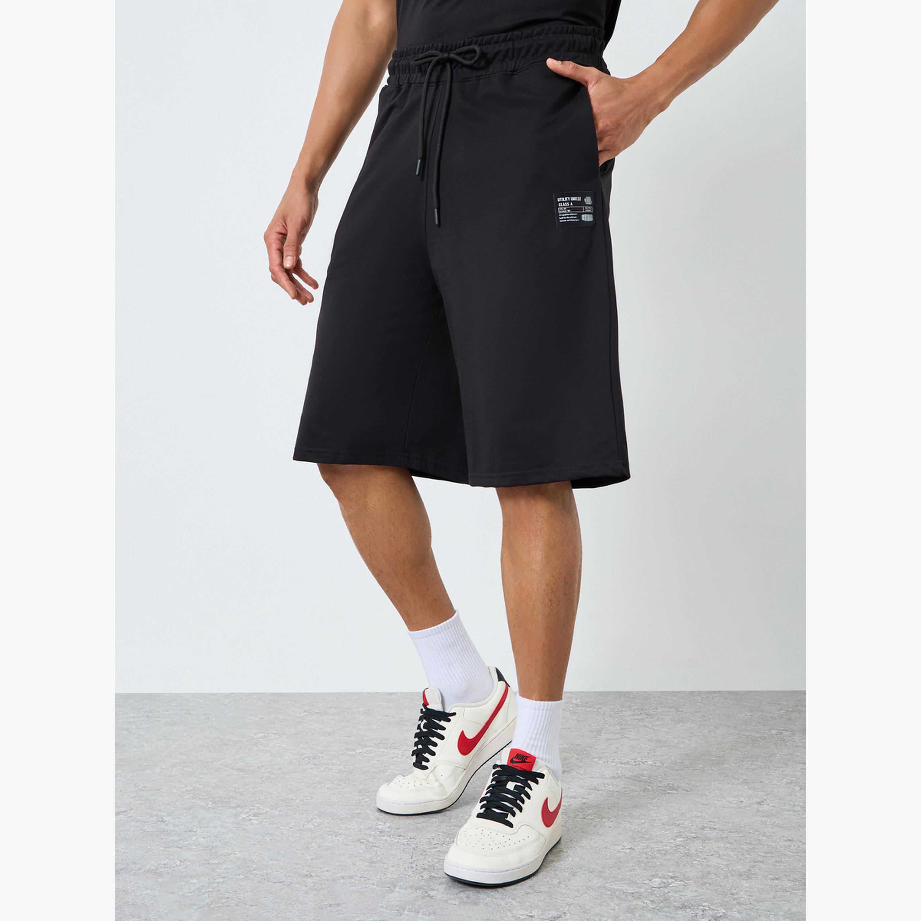 Styli Men Black Oversized T-Shirt and Shorts Co-Ords-men-clothing-coordsets-image-4