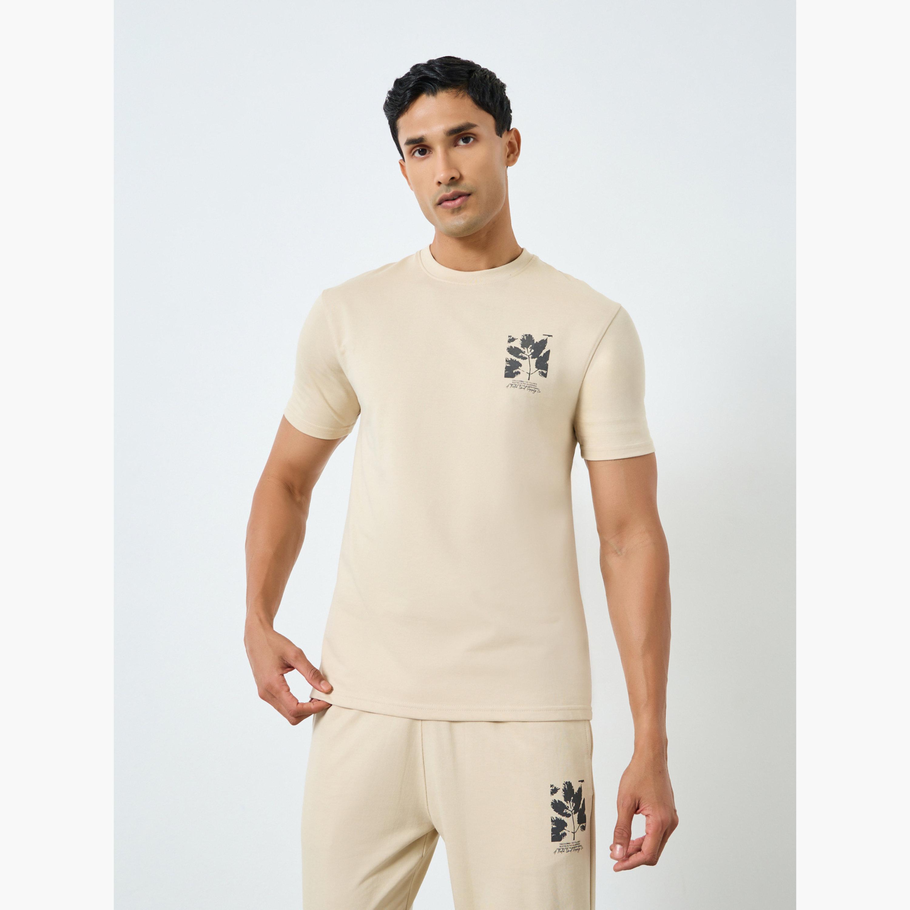 Styli Men Relaxed Fit T-Shirt and Joggers Co-Ords-men-clothing-coordsets-image-2