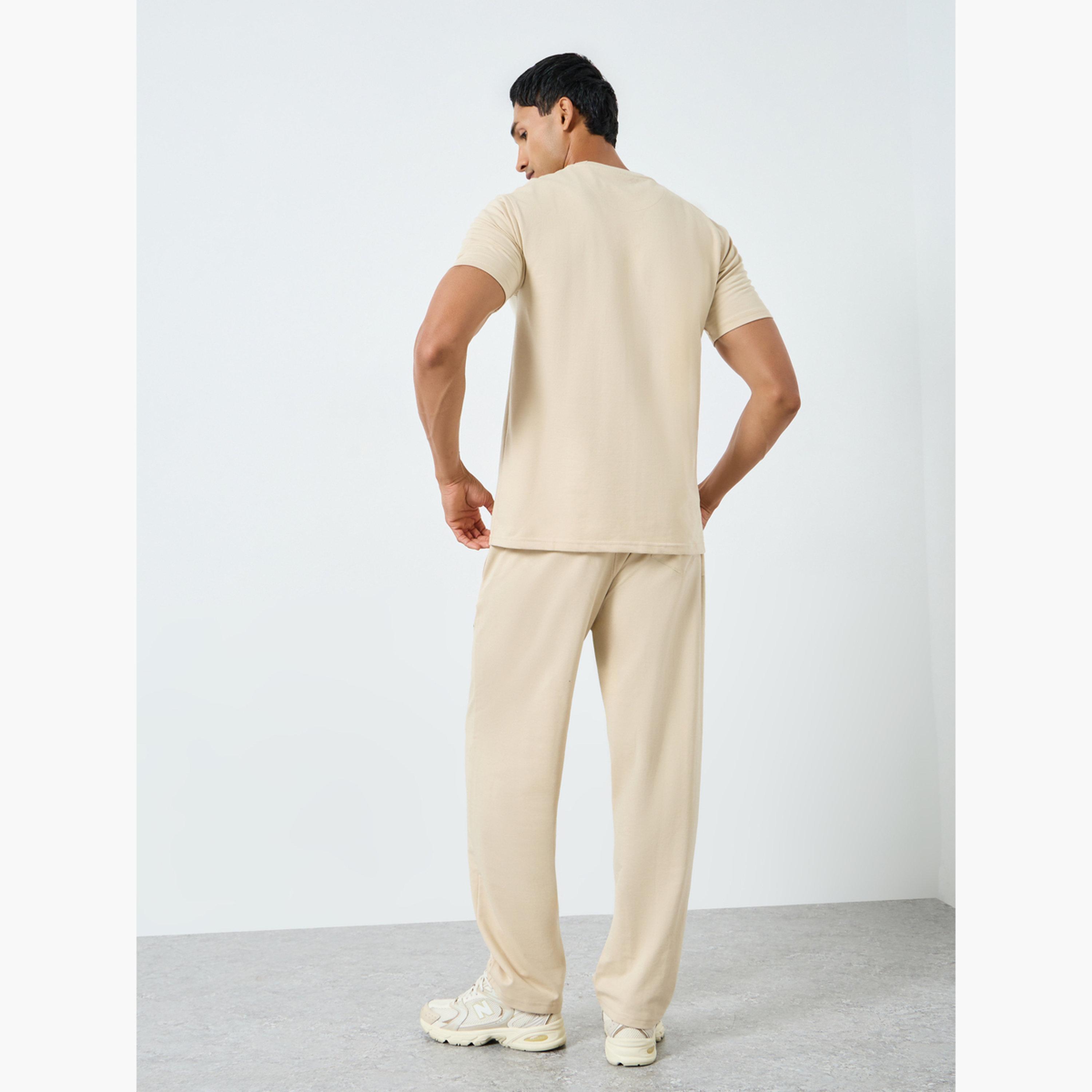 Styli Men Relaxed Fit T-Shirt and Joggers Co-Ords-men-clothing-coordsets-image-3