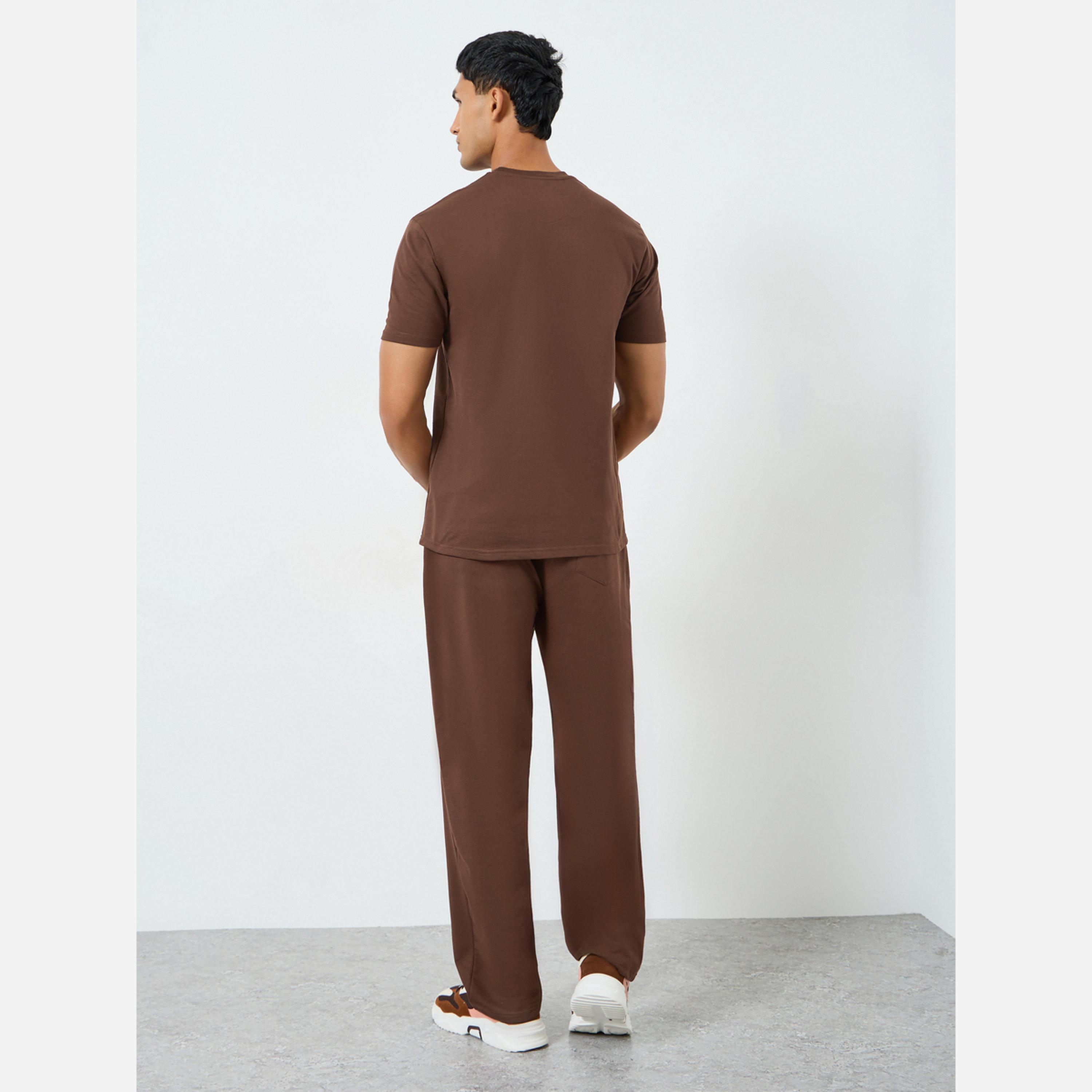 Styli Men Relaxed Fit T-Shirt and Joggers Co-Ords-men-clothing-coordsets-image-5