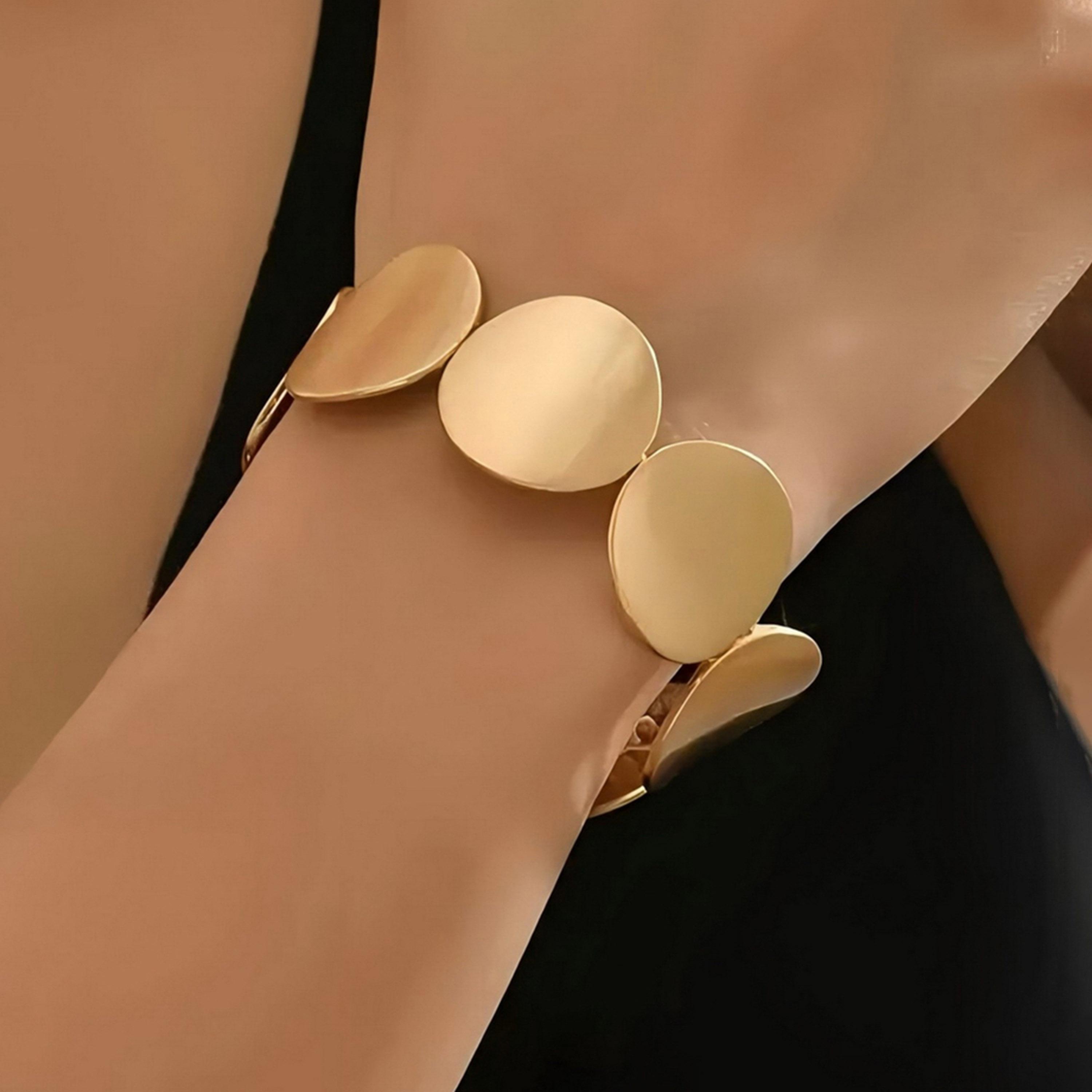 تيك تو - سوار قرصي ذهبي اللون-women-watchesandjewellery-jewellery-banglesandbracelets-image-3