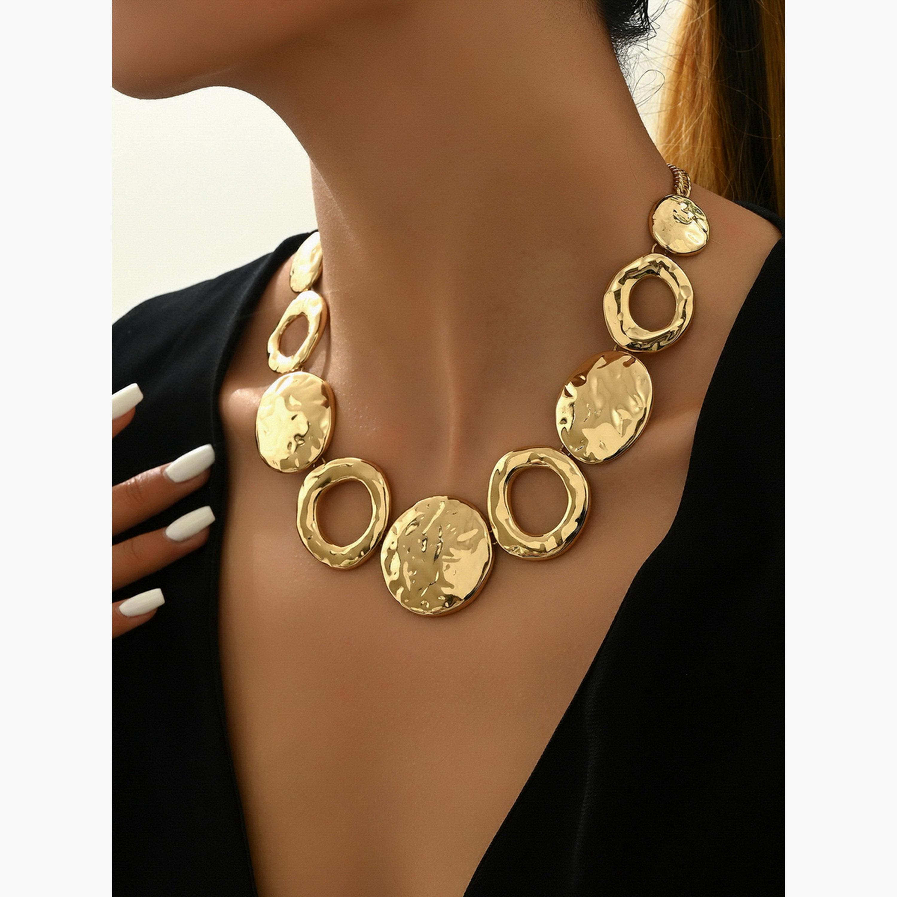 تيك تو - قلادة دائرية مجوفة-women-watchesandjewellery-jewellery-necklacesandpendants-image-2