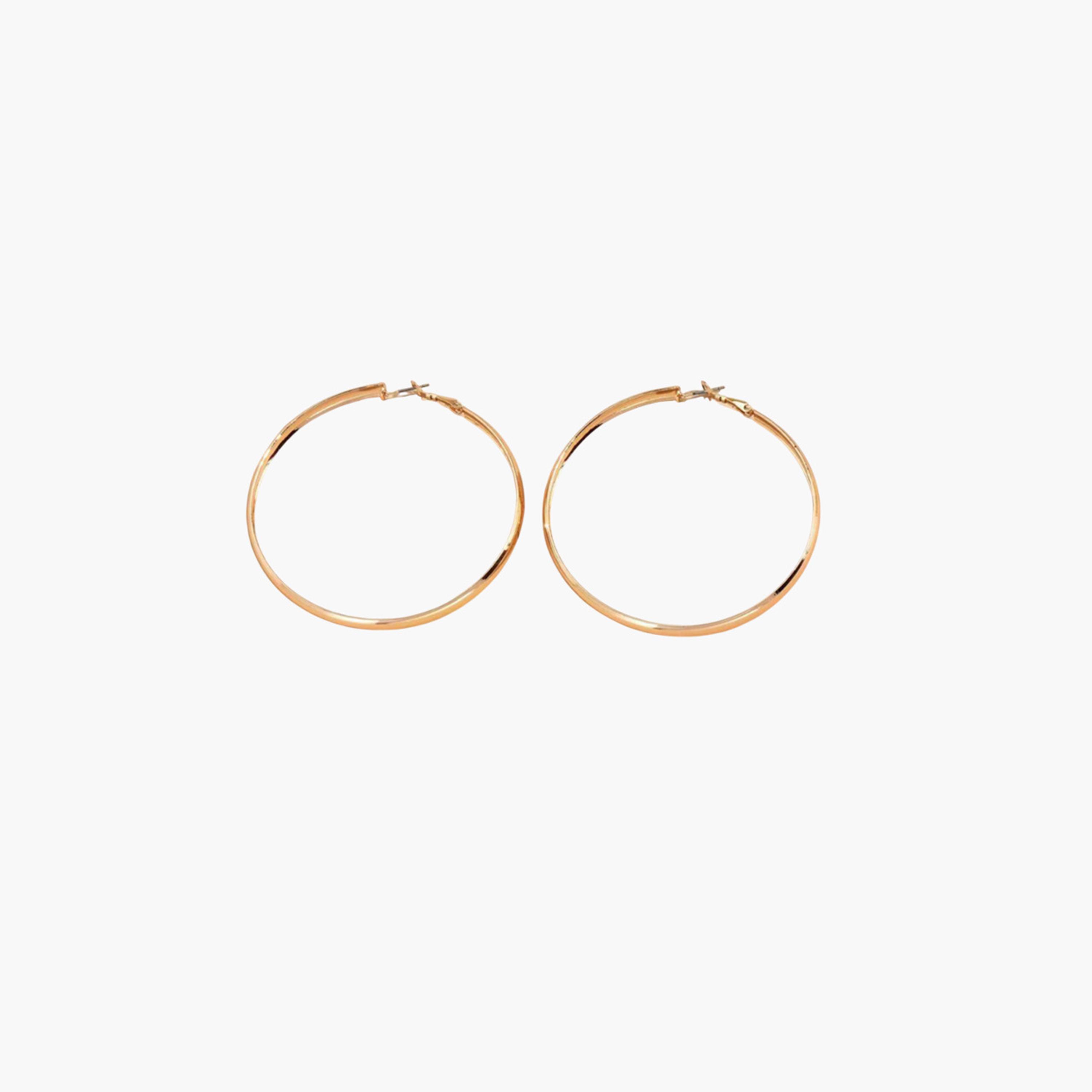 تيك تو - أقراط دائرية كبيرة لون ذهبي-women-watchesandjewellery-jewellery-earrings-image-1