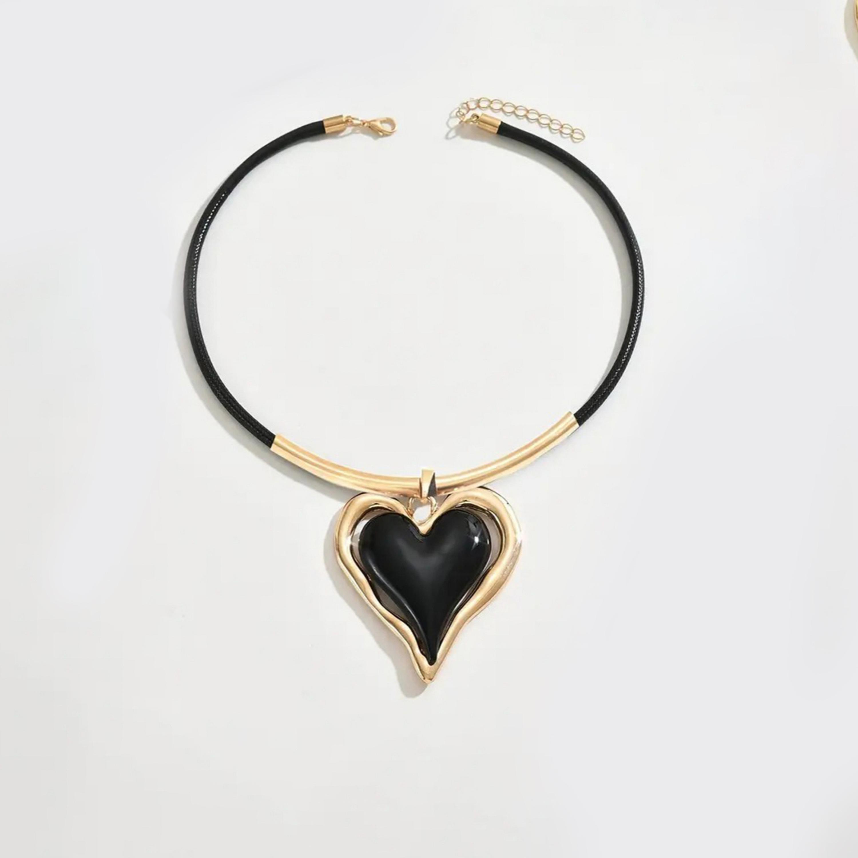 تيك تو - قلادة على شكل قلب-women-watchesandjewellery-jewellery-necklacesandpendants-image-1
