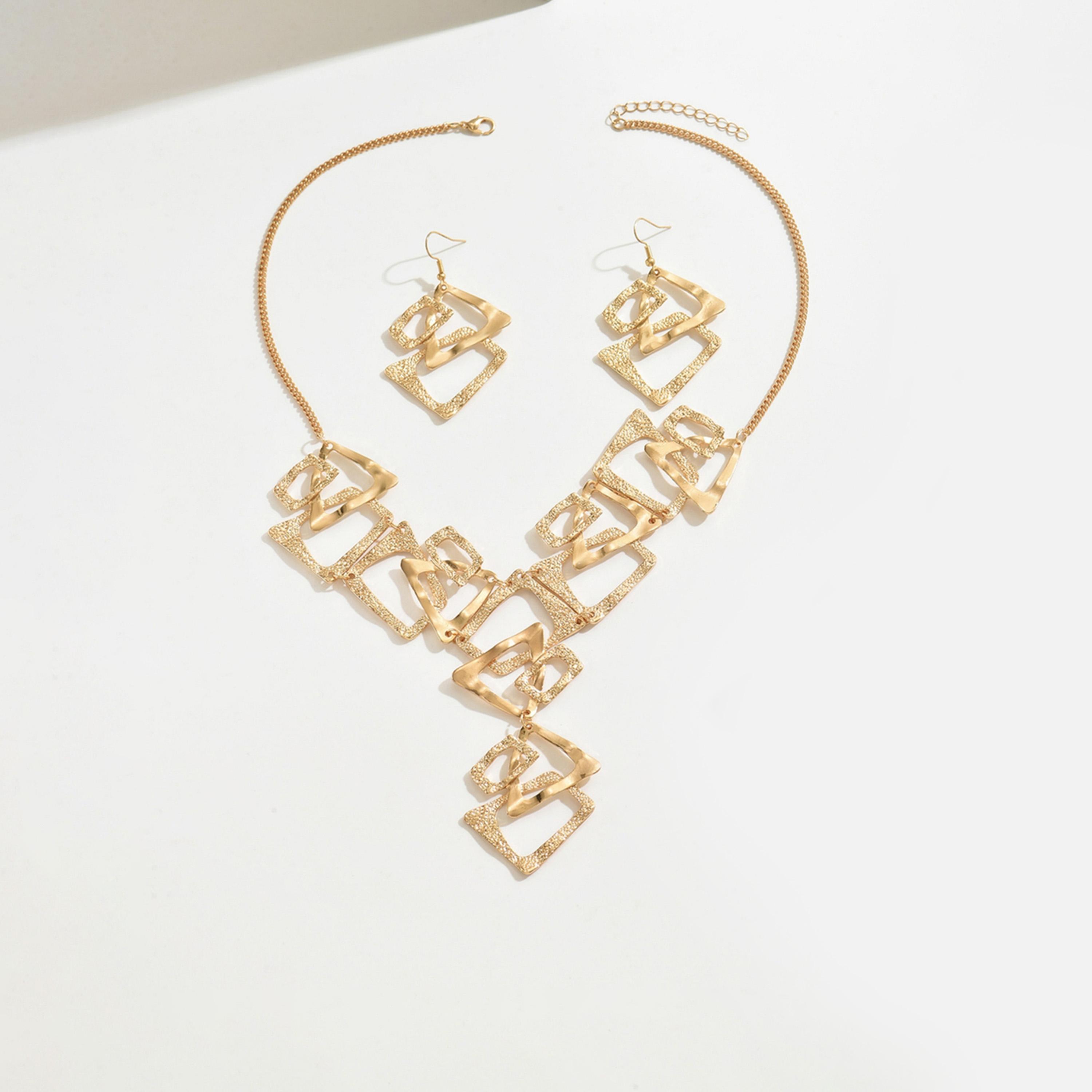 تيك تو - طقم مجوهرات قلادة وأقراط هندسية مجوفة-women-watchesandjewellery-jewellery-jewellerysets-image-1