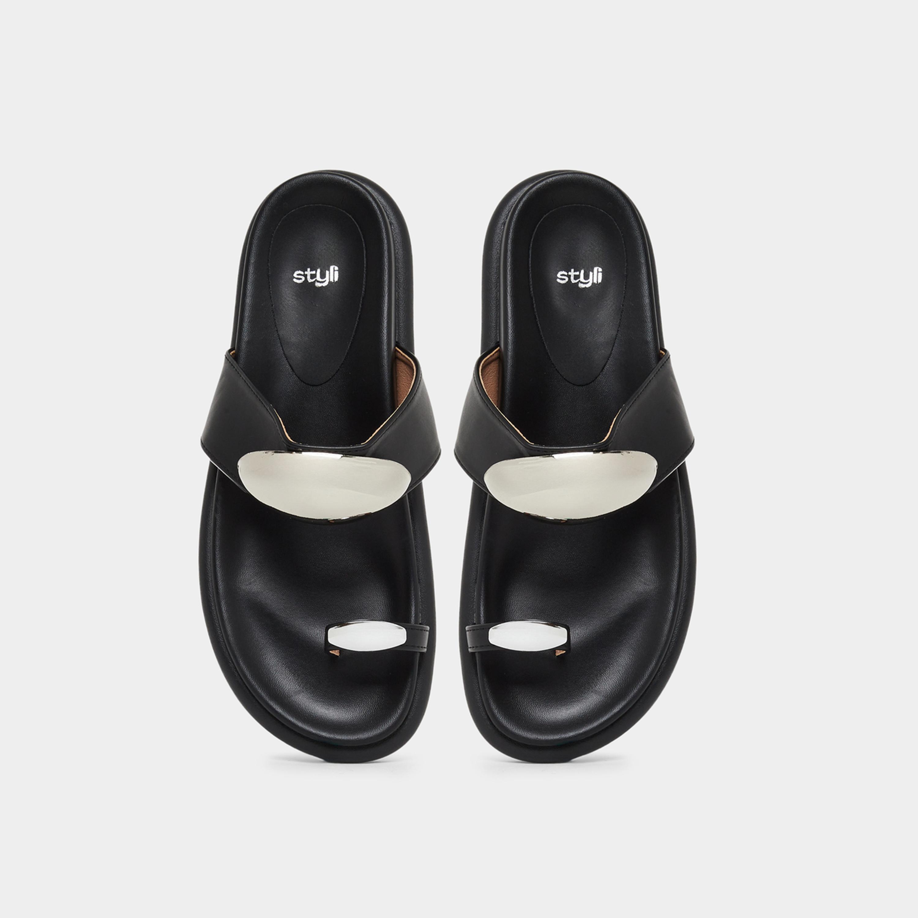 Styli Women Metal Accent Toe-Loop Flat Sandals-women-shoes-sandals-flats-image-6