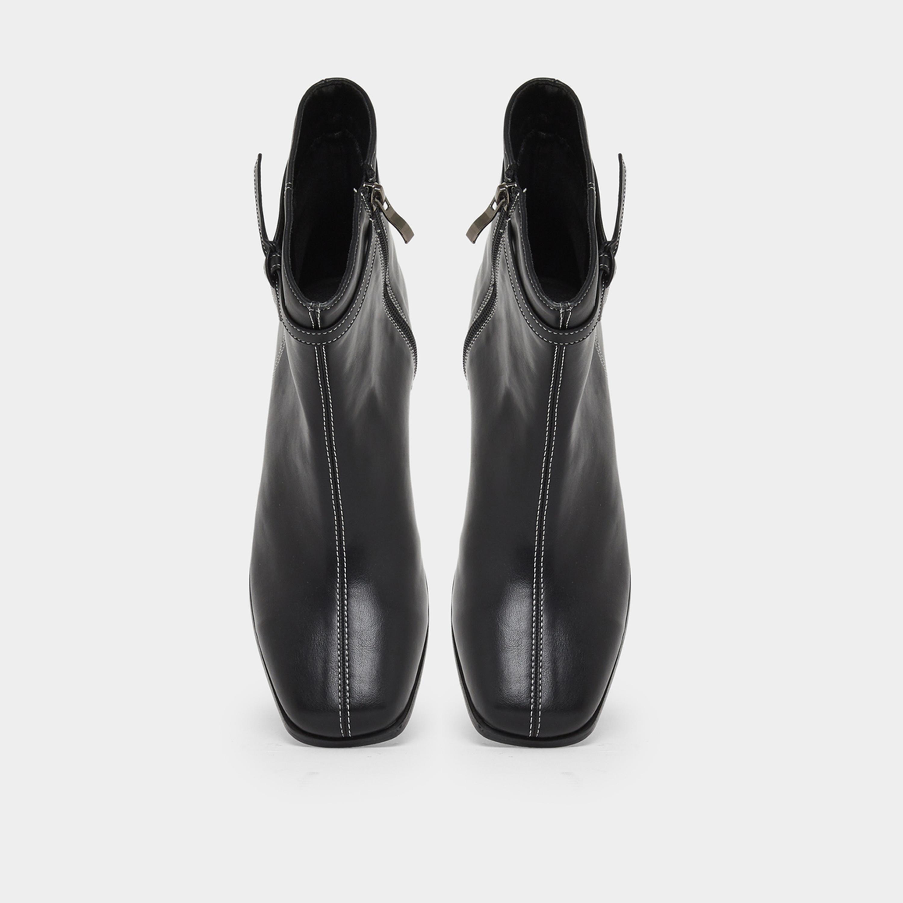 Styli Women Black Square Toe Ankle Boots with Knot Detail-women-shoes-boots-image-4