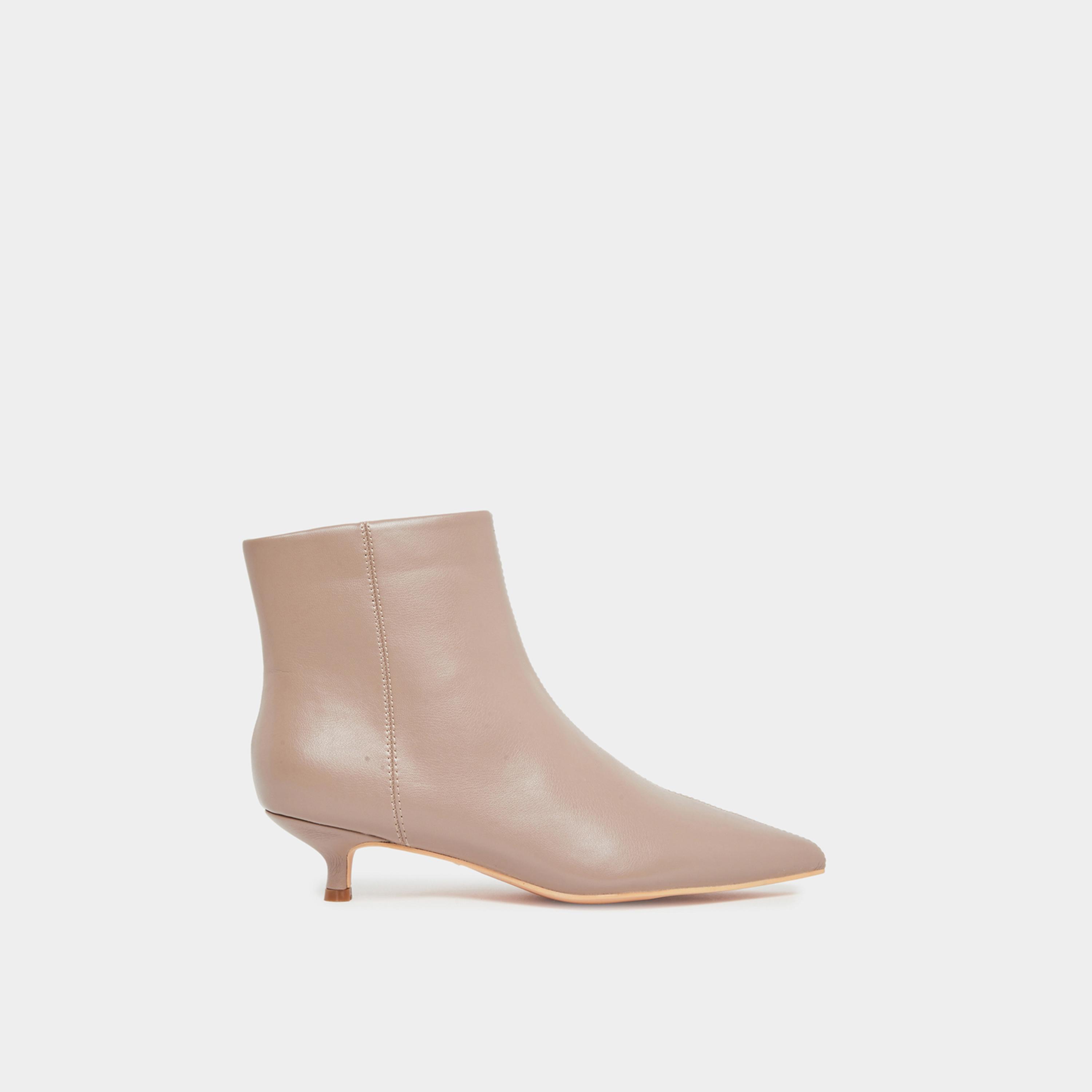 ستايلي - حذاء بكاحل بمقدمة مدببة لون نود للنساء-women-shoes-boots-image-3