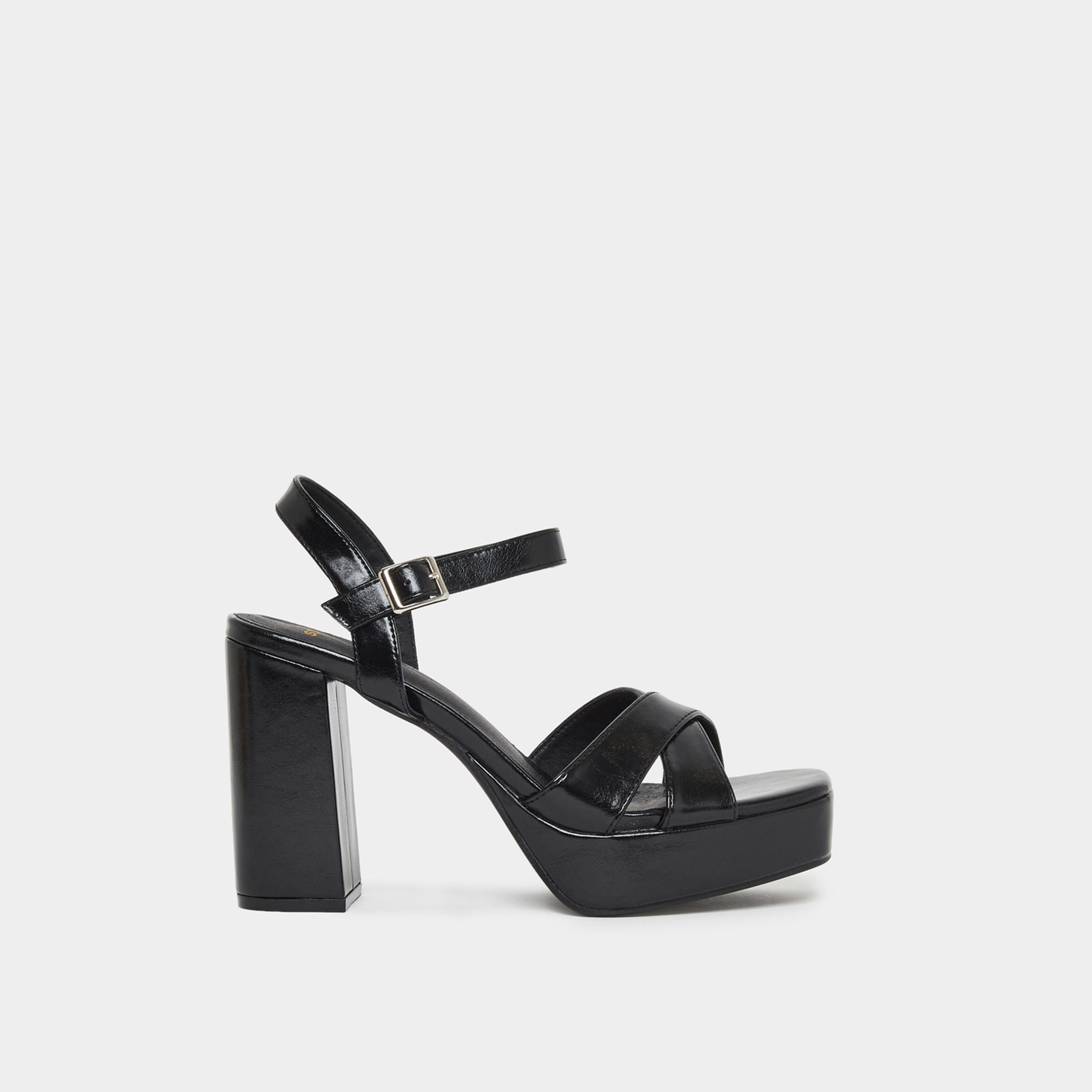 ستايلي - صندل بكعب عريض وحزام متقاطع مع إبزيم للنساء-women-shoes-sandals-heeled-image-3