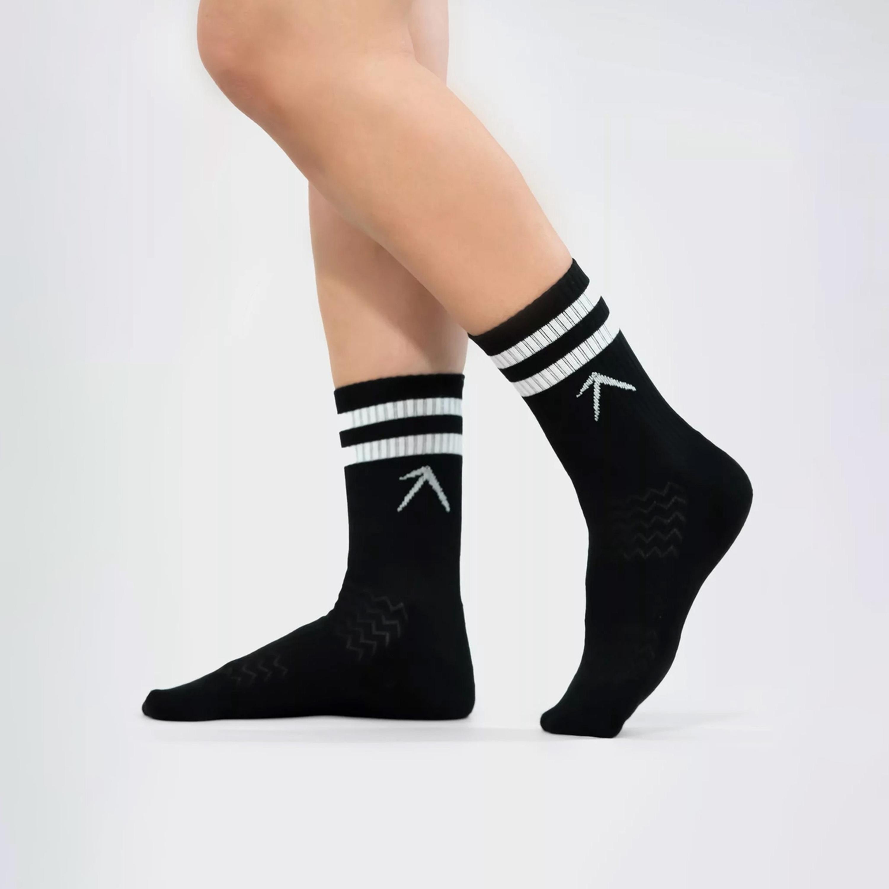 ويزارد × ستايلي - جوارب قطنية مخططة بطول الكاحل لون أسود - 3 قطع-women-socksandstockings-image-1