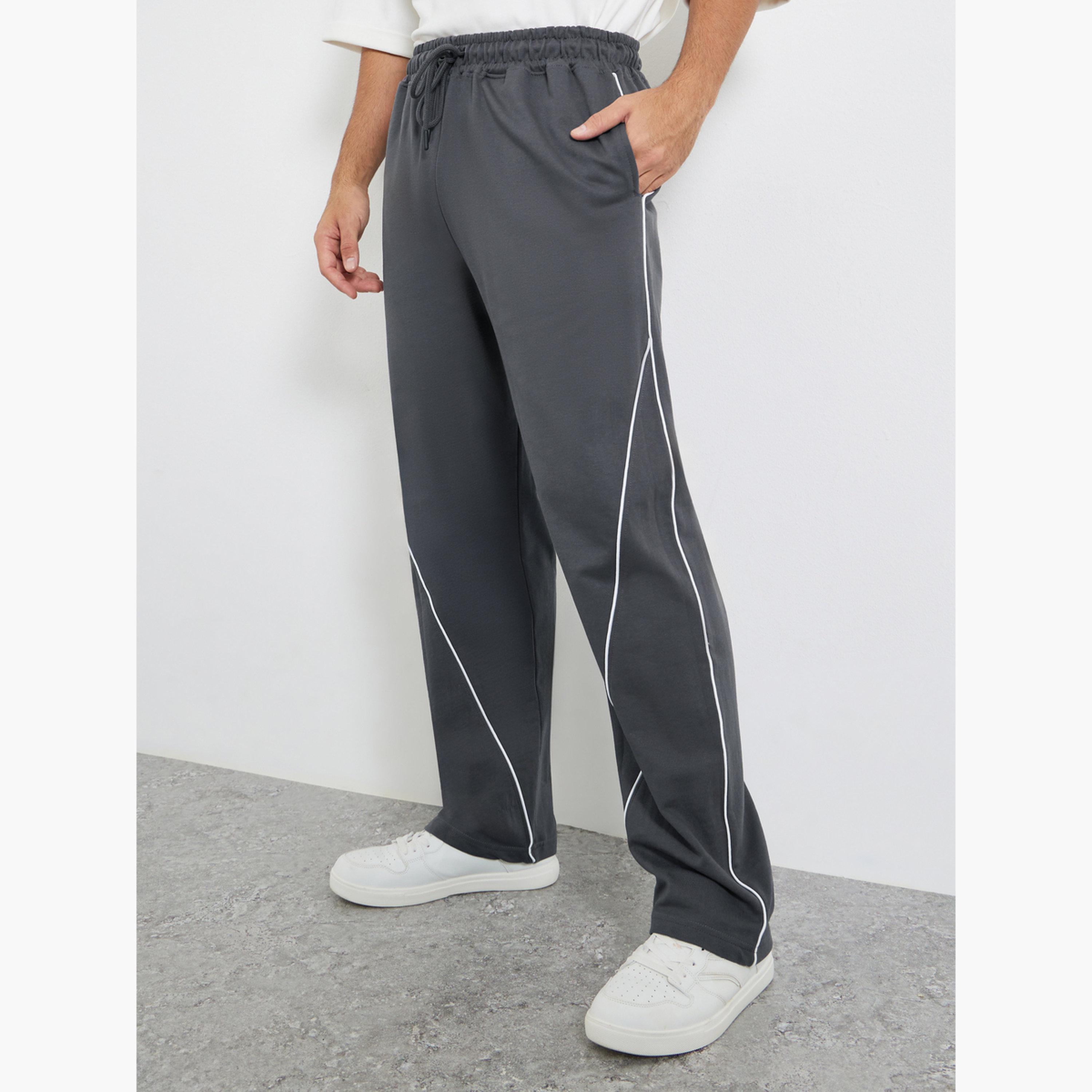 بنطال رياضي بتفاصيل خطوط بيضاء-men-clothing-bottoms-joggers-image-1