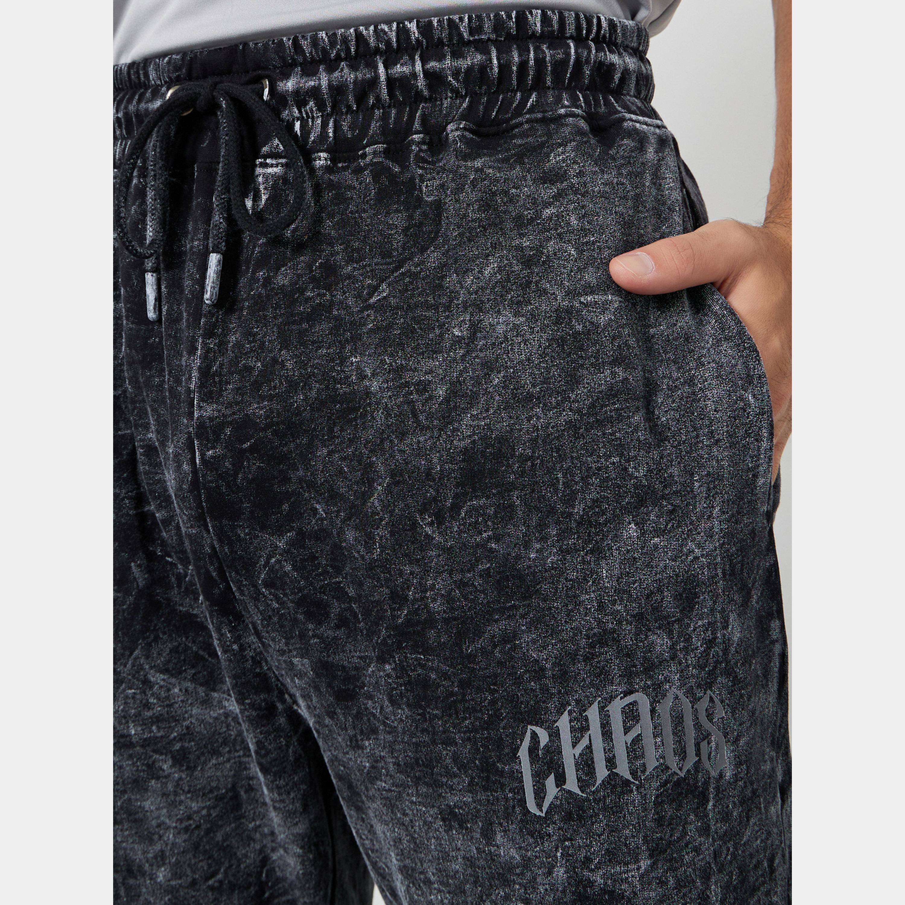 ستايلي - بنطال رياضي تيري مقاس واسع لون أسود مغسول بالحمض-men-clothing-bottoms-joggers-image-3