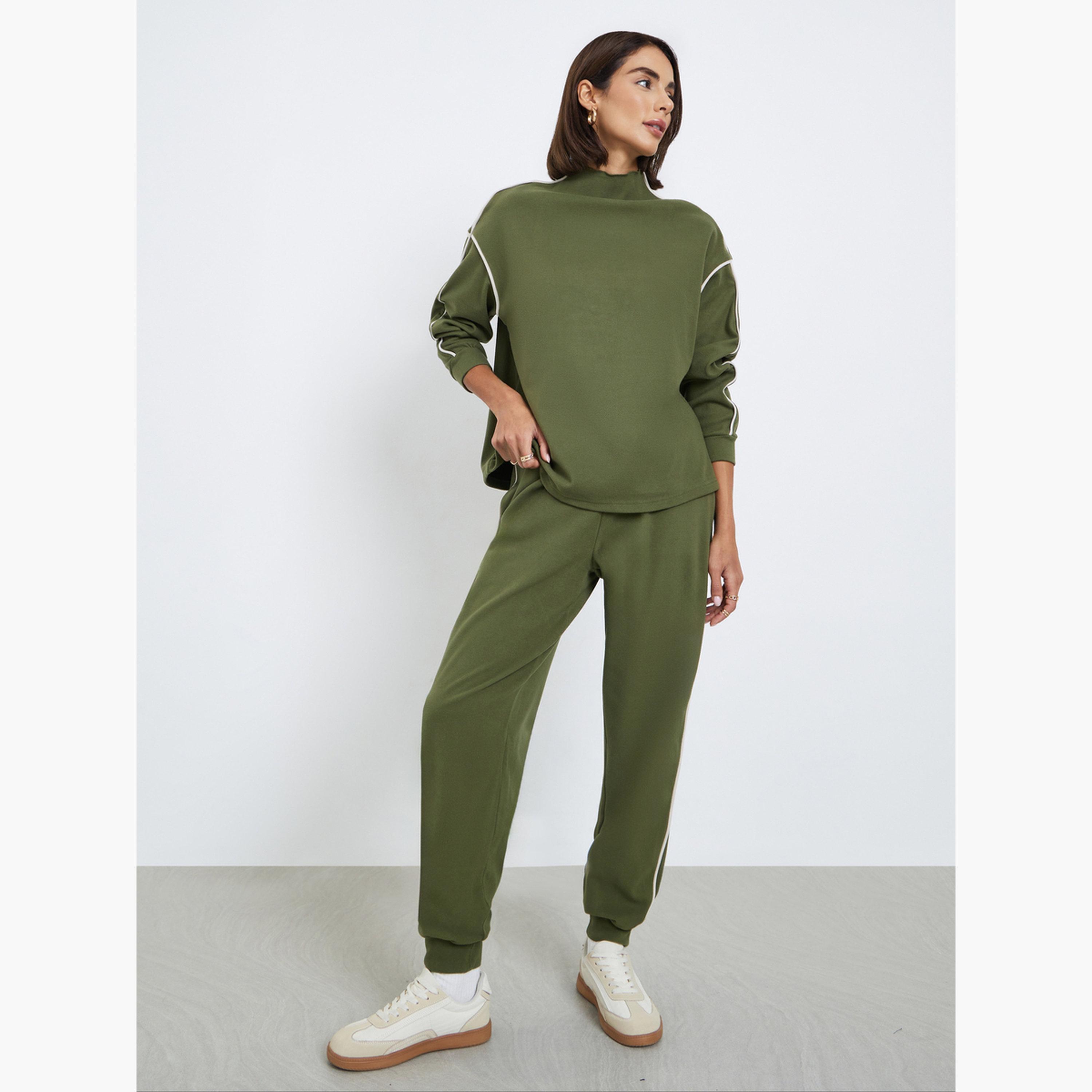 ستايلي - سويت شيرت أخضر داكن حجم كبير برقبة دائرية-women-clothing-hoodiesandsweatshirts-sweatshirts-image-2