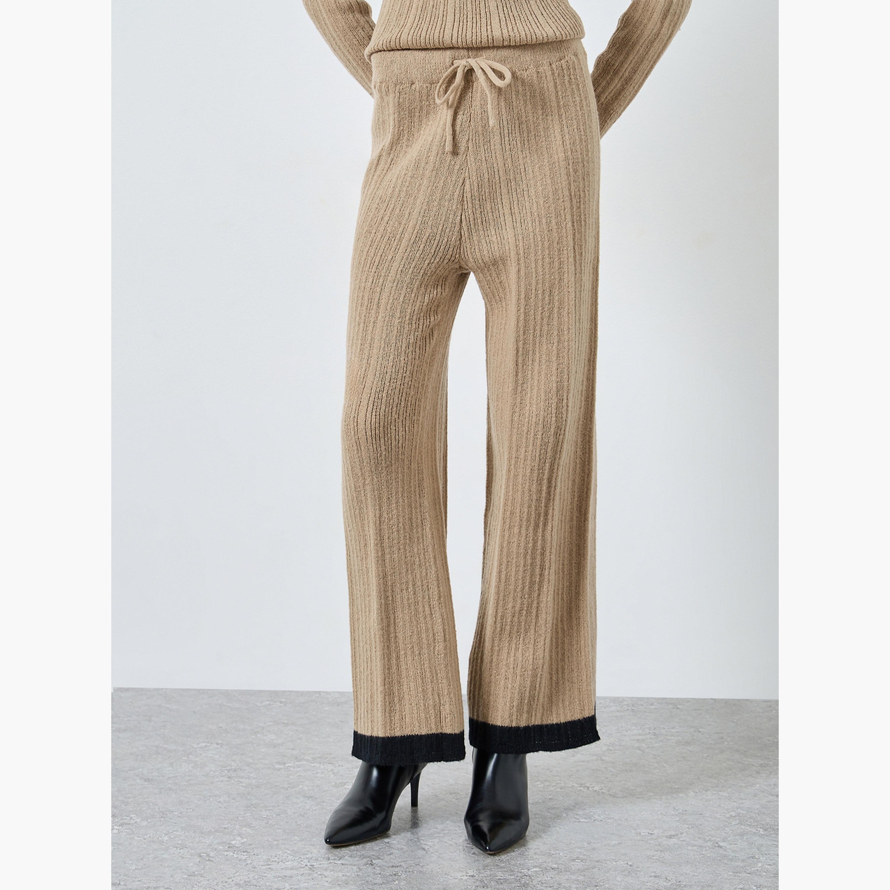 ستايلي - بنطال واسع الساق من قماش محبوك باللون البيج مع حواف متباينة للنساء-women-clothing-bottoms-trousers-image-1