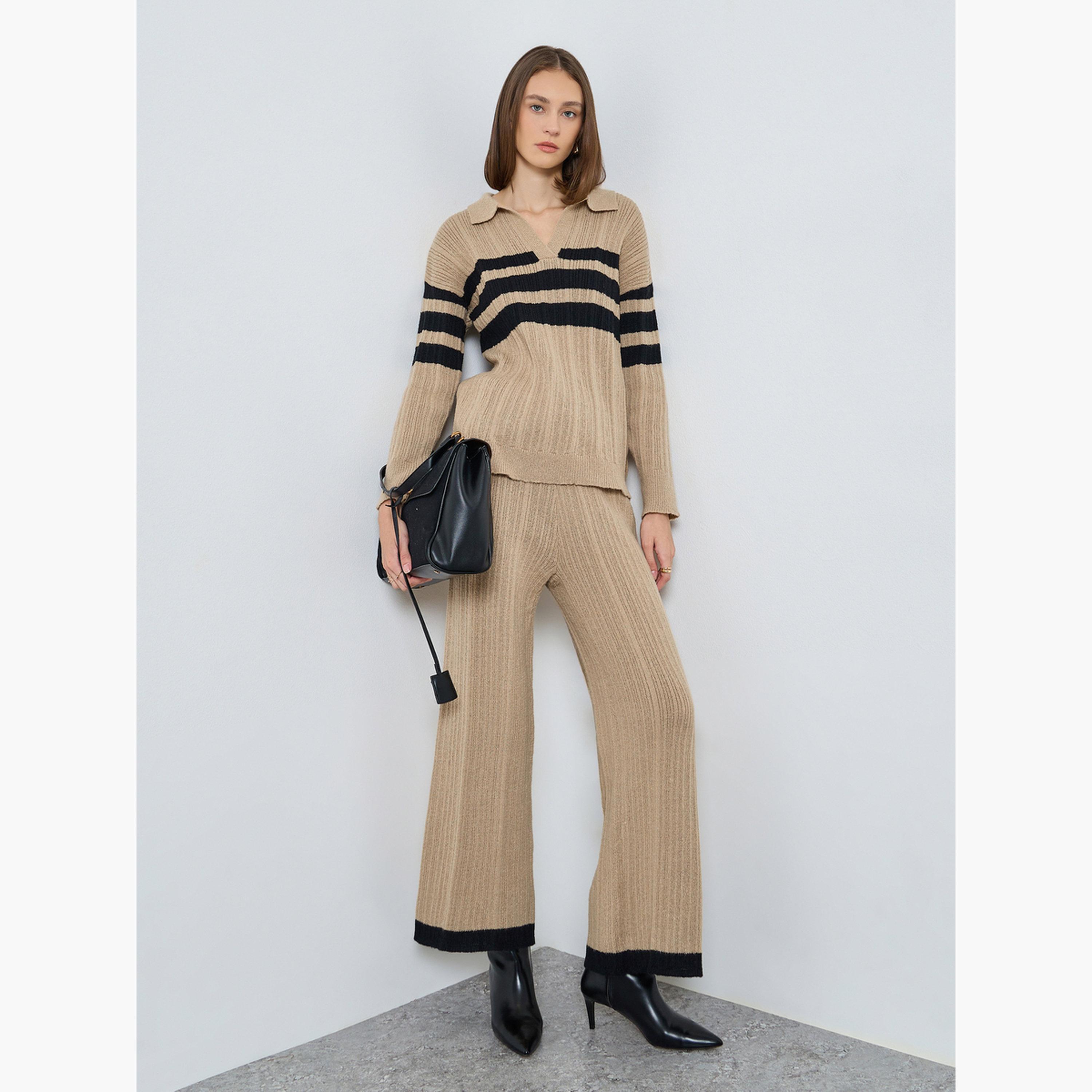 ستايلي - بنطال واسع الساق من قماش محبوك باللون البيج مع حواف متباينة للنساء-women-clothing-bottoms-trousers-image-2
