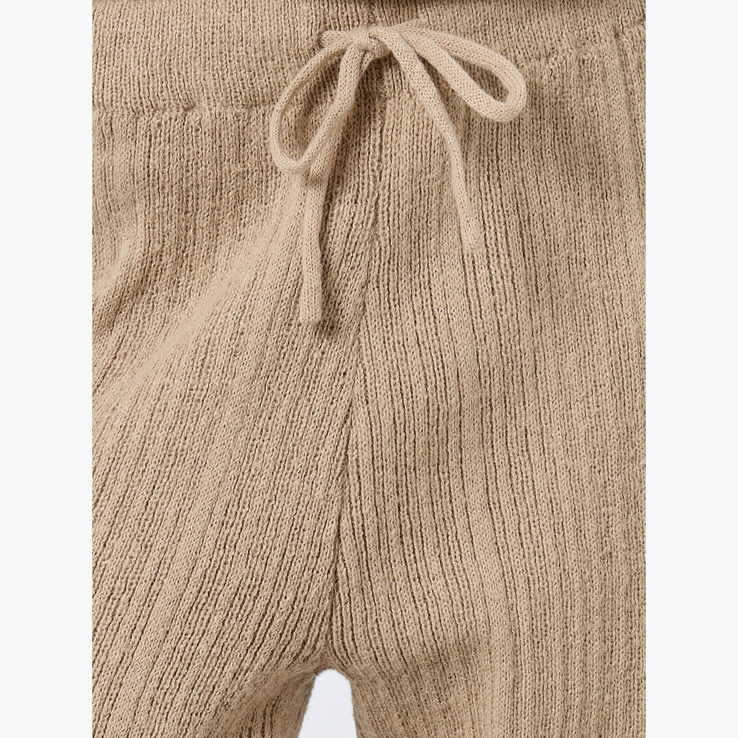 ستايلي - بنطال واسع الساق من قماش محبوك باللون البيج مع حواف متباينة للنساء-women-clothing-bottoms-trousers-image-3