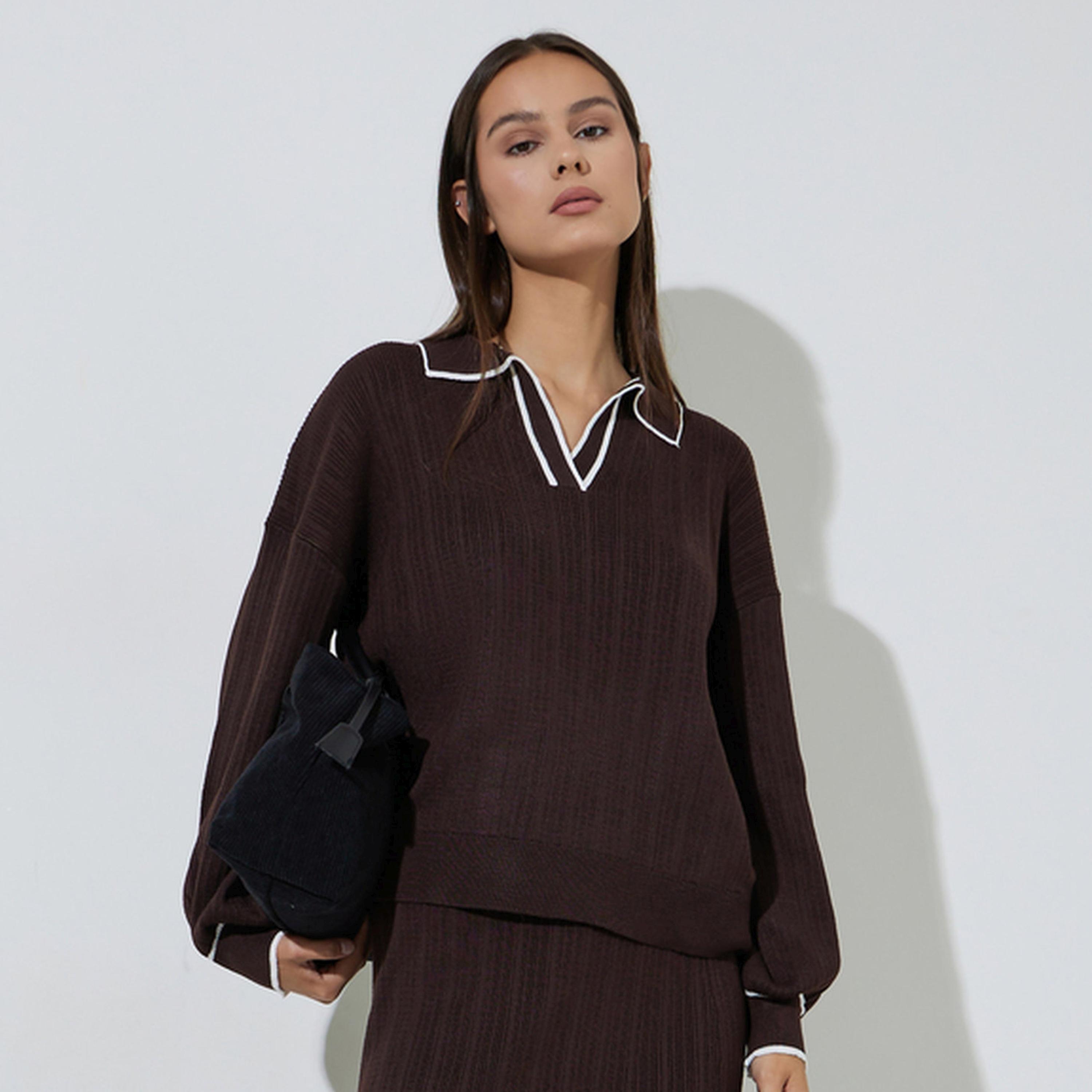 Styli Brown Knit Top with White Trim-women-clothing-shirtsandblouses-blouses-image-1