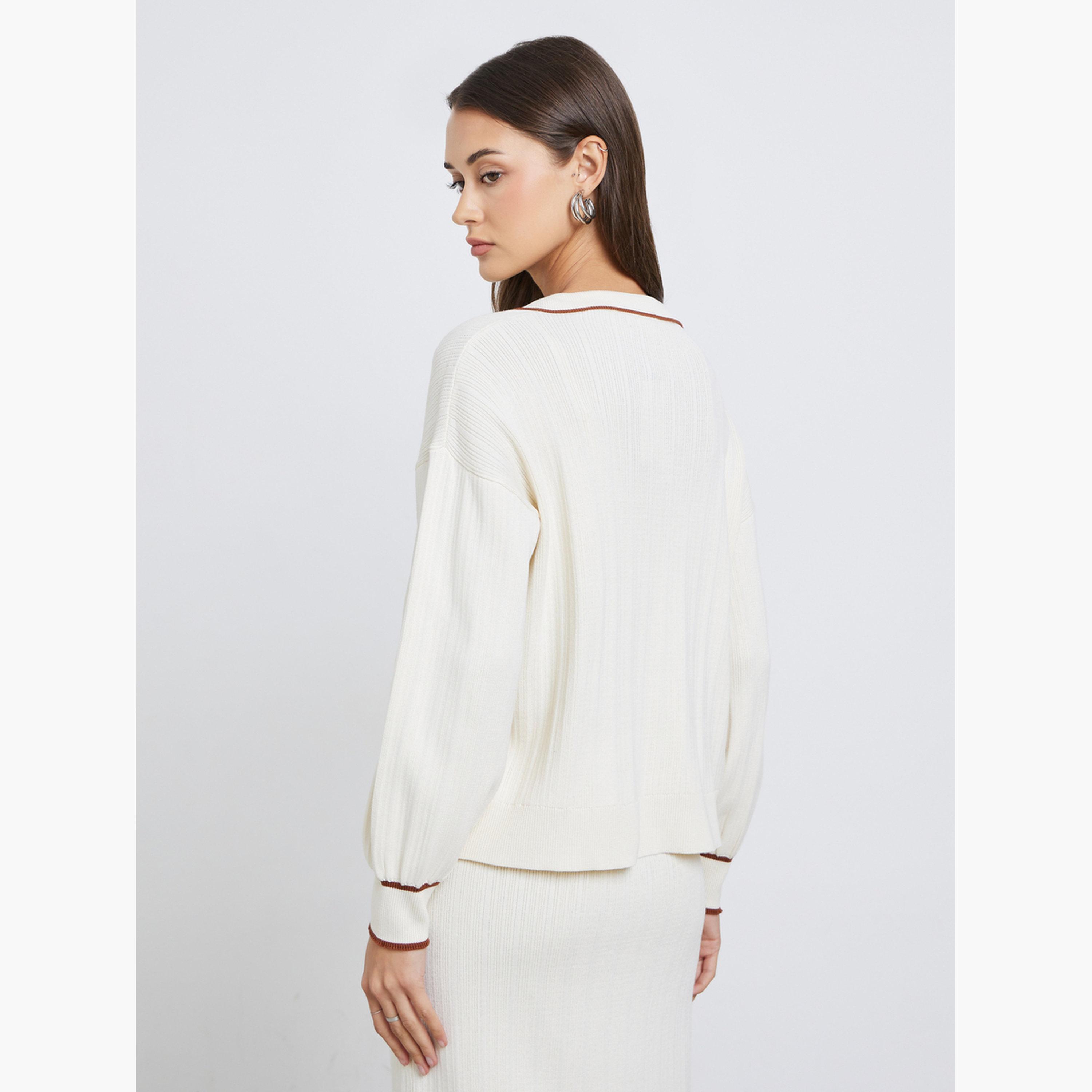 ستايلي - بلوزة محبوكة لون أوف وايت مع حواف بنية للنساء-women-clothing-tshirts-image-4