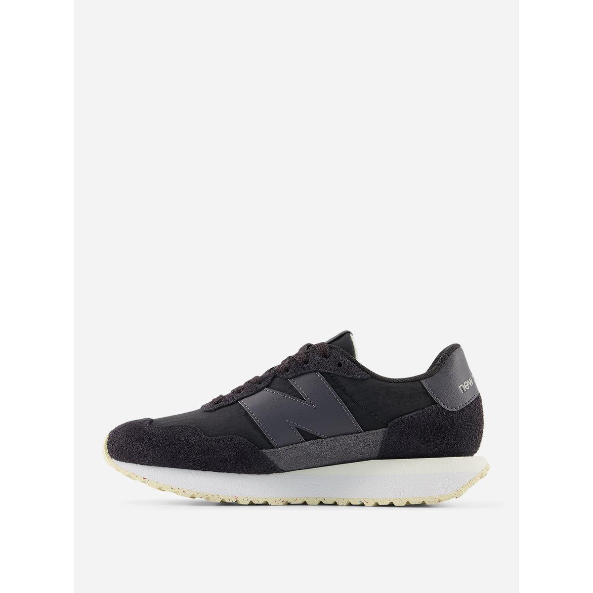 New Balance 237 Shoes-women-shoes-sneakers-image-1