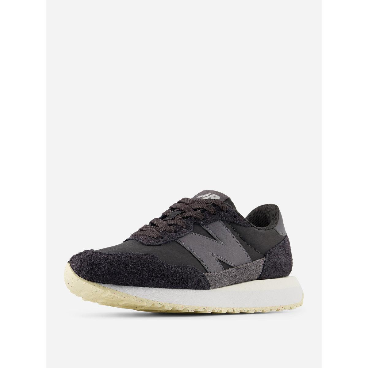 New Balance 237 Shoes-women-shoes-sneakers-image-4