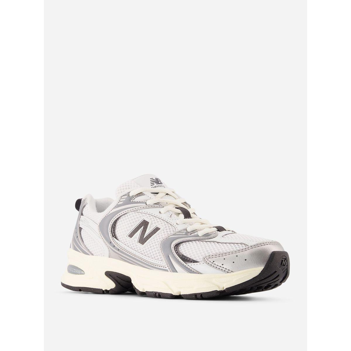 New Balance 530 Shoes-women-shoes-sneakers-image-5