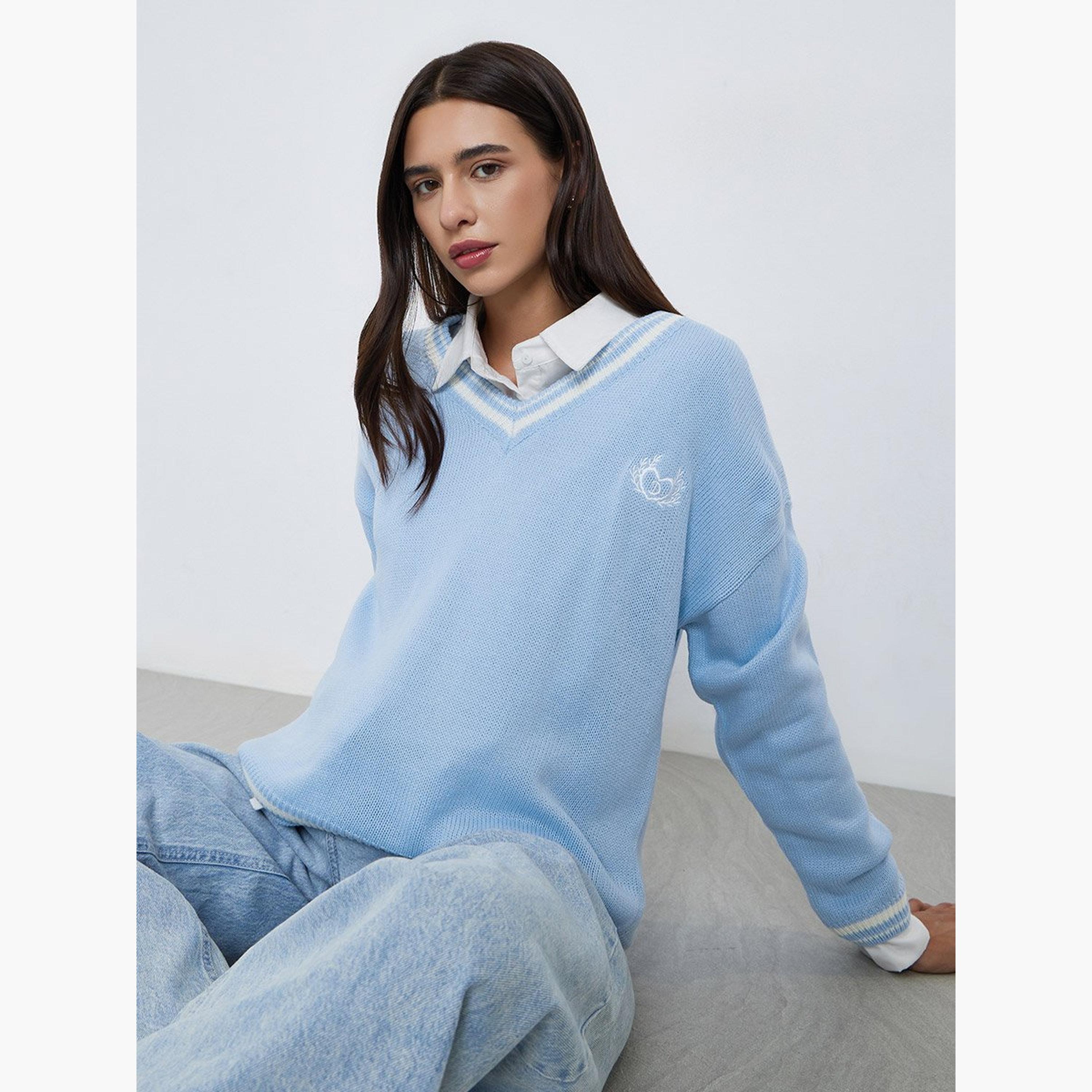Styli Blue V-Neck Striped Oversized Sweater-women-winterwear-cardigansandjumpers-jumpers-image-3