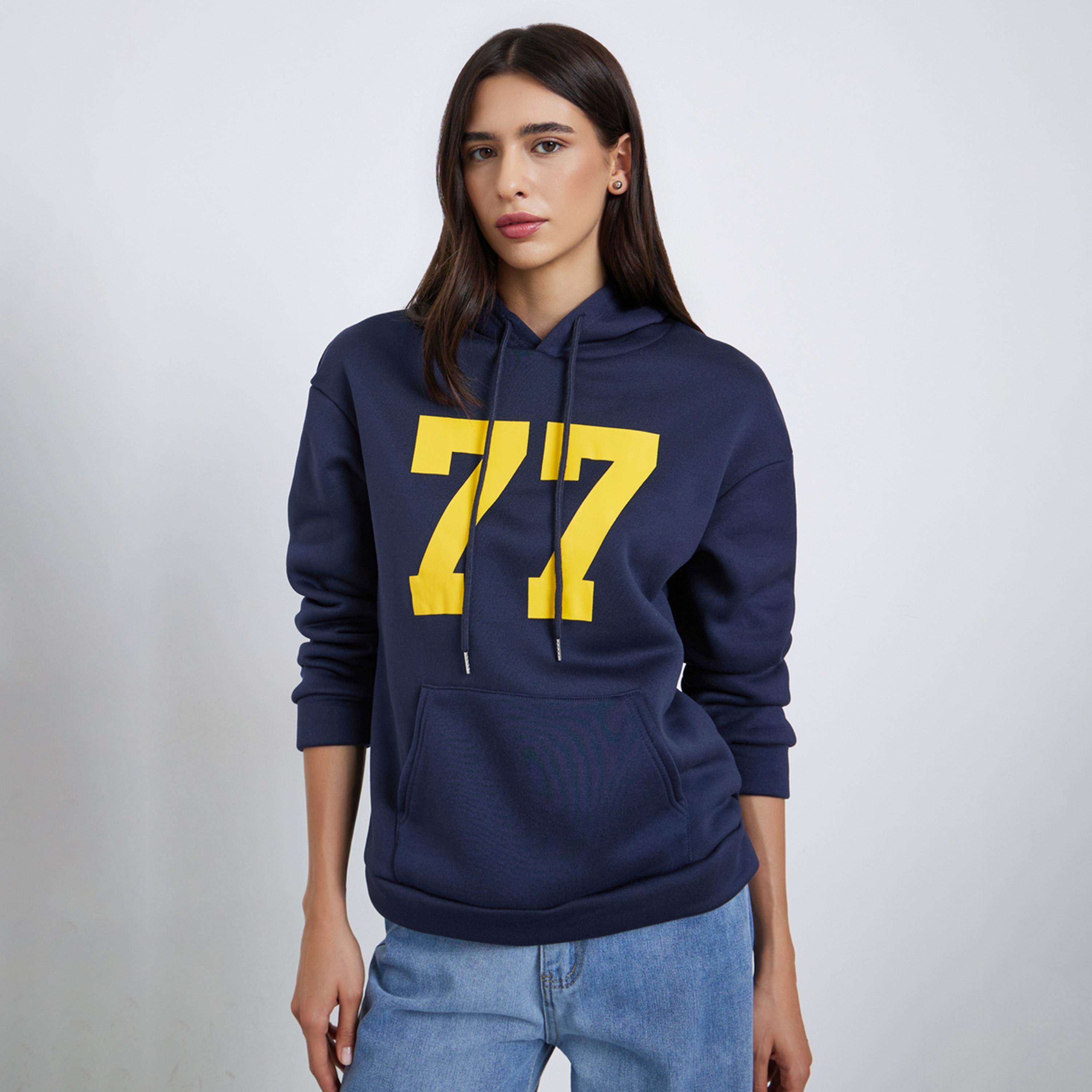 ستايلي - هودي بطبعة 77 بقصّة عادية لون أزرق داكن-women-clothing-hoodiesandsweatshirts-hoodies-image-1