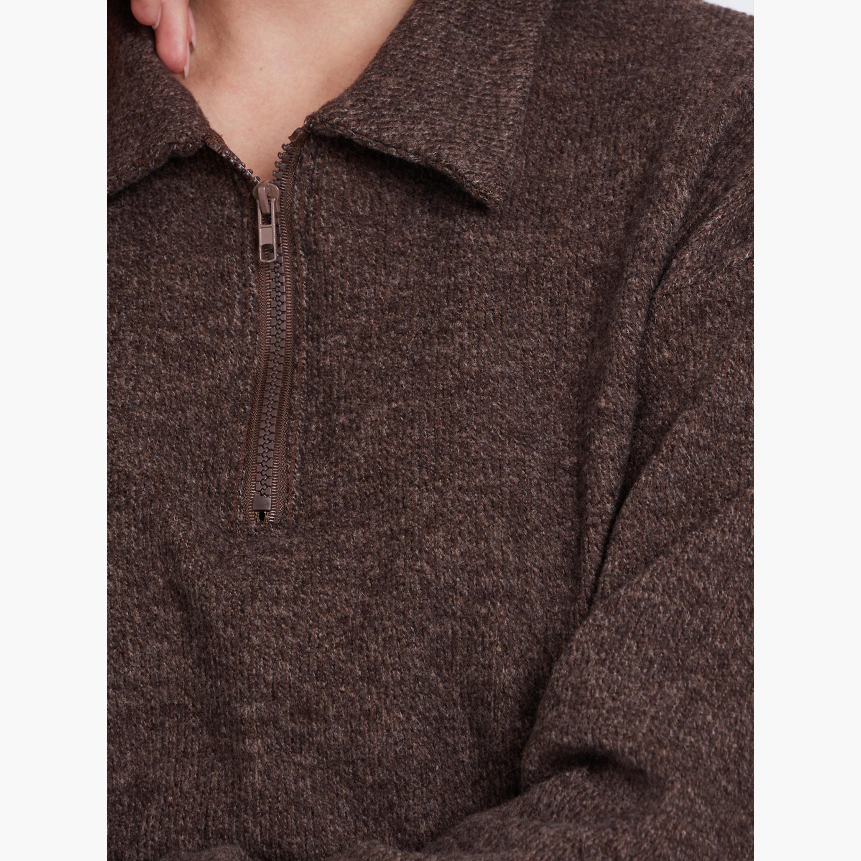 ستايلي - سويت شيرت بني محبوك بياقة-women-winterwear-hoodiesandsweatshirts-sweatshirts-image-4