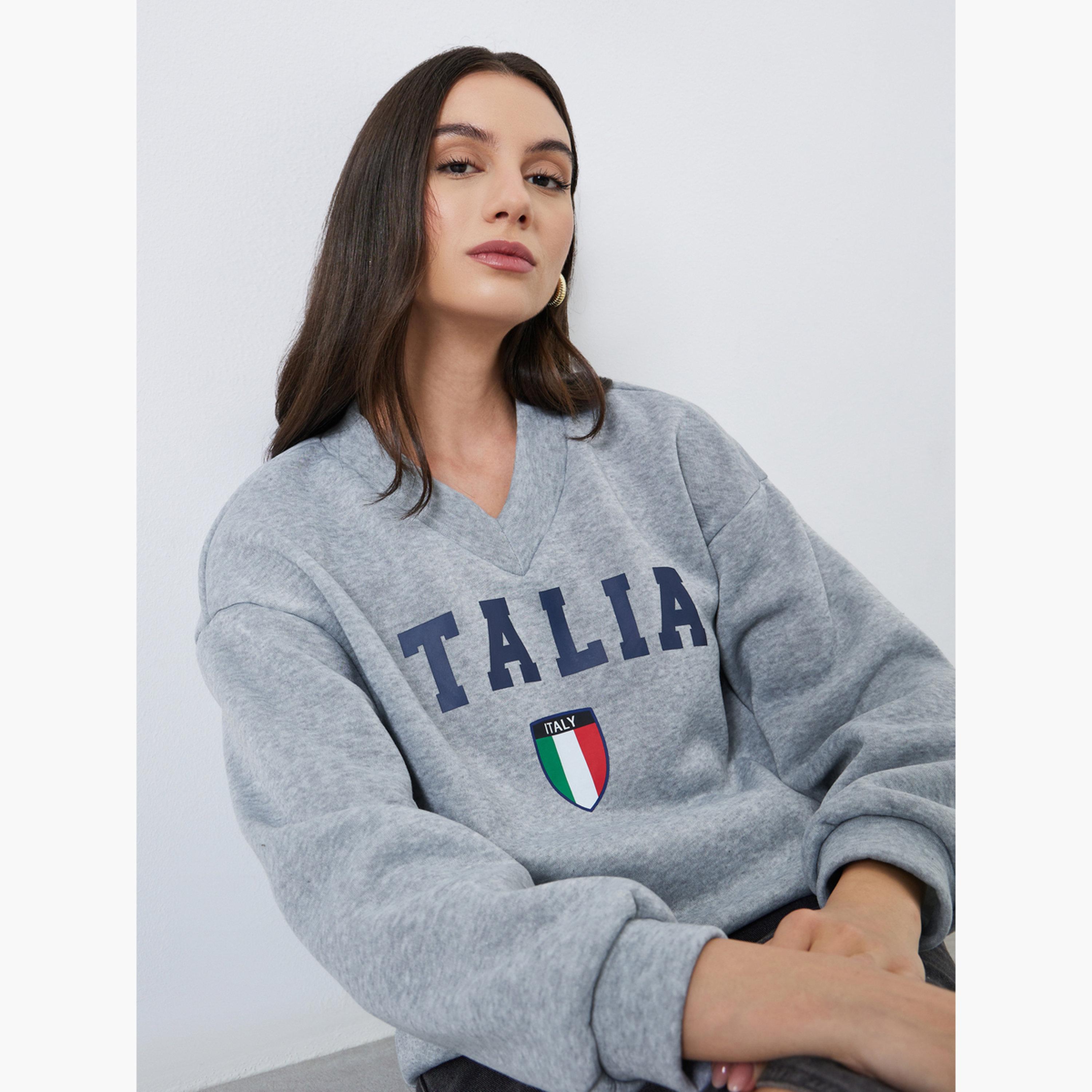 ستايلي - سويت شيرت رمادي برقبة على شكل حرف V وكتف منسدلة-women-winterwear-hoodiesandsweatshirts-sweatshirts-image-3