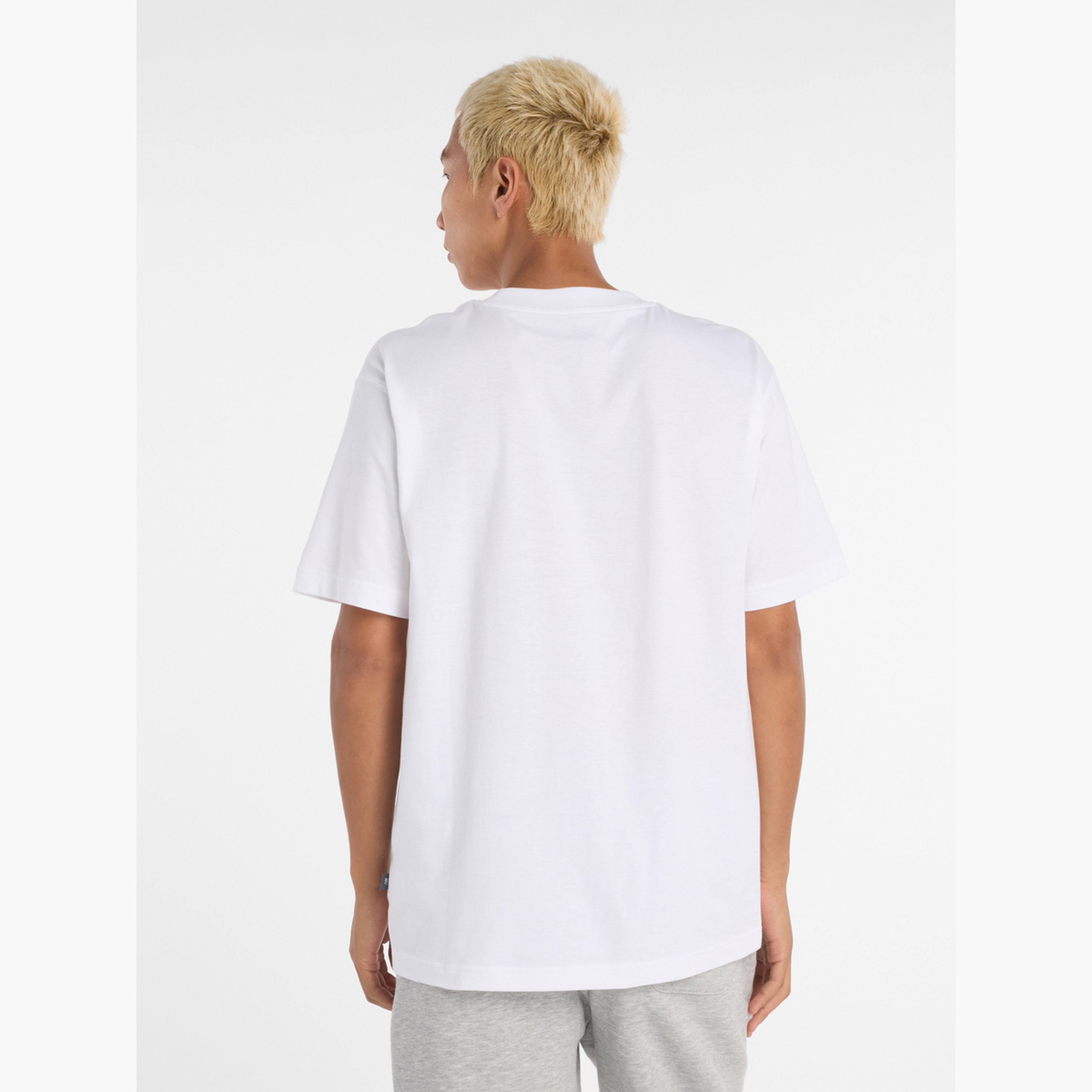 New Balance Men White Logo Graphic T-Shirt-men-clothing-tshirtsandpolos-tshirts-image-3